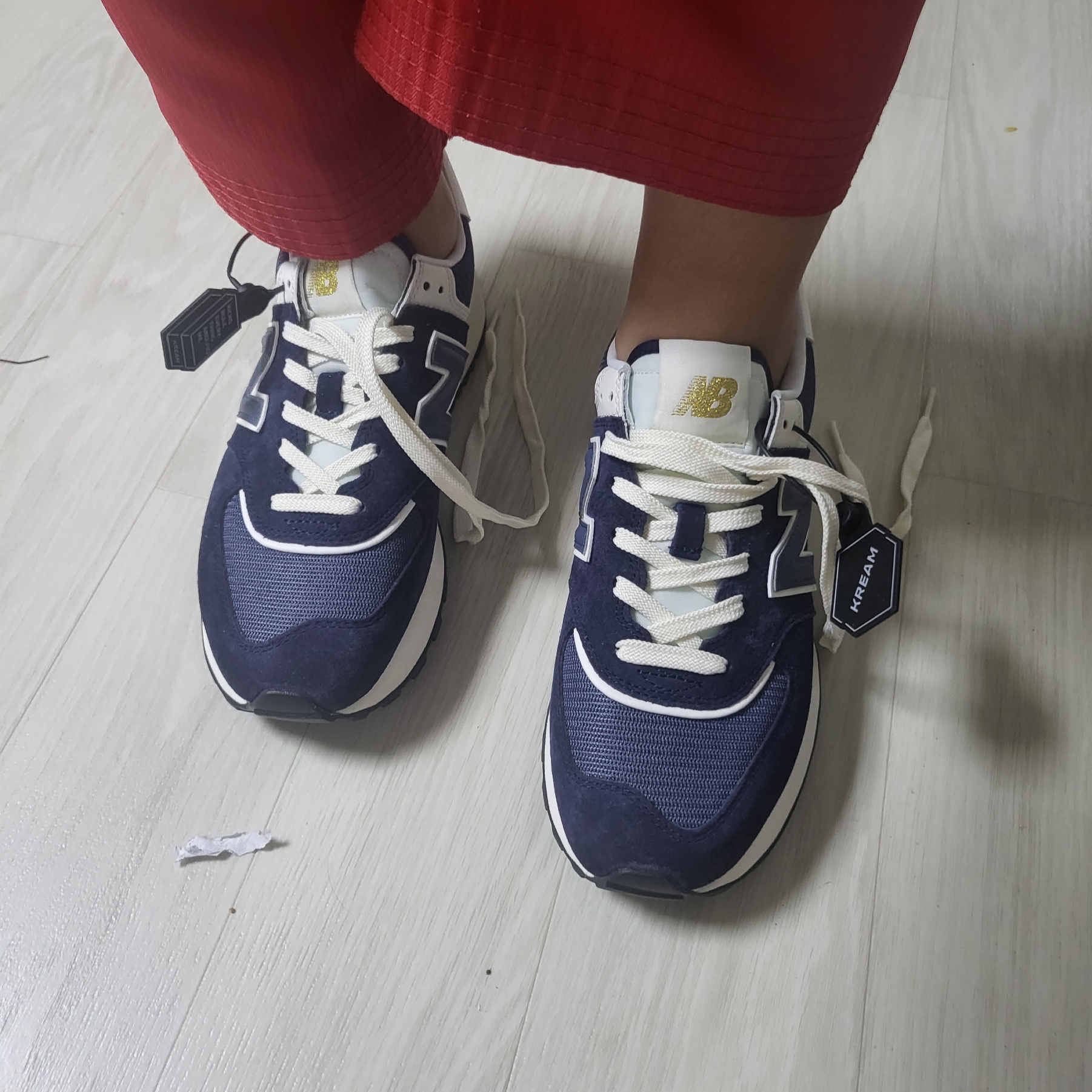 New Balance 574 Legacy Navy 착용 스타일
