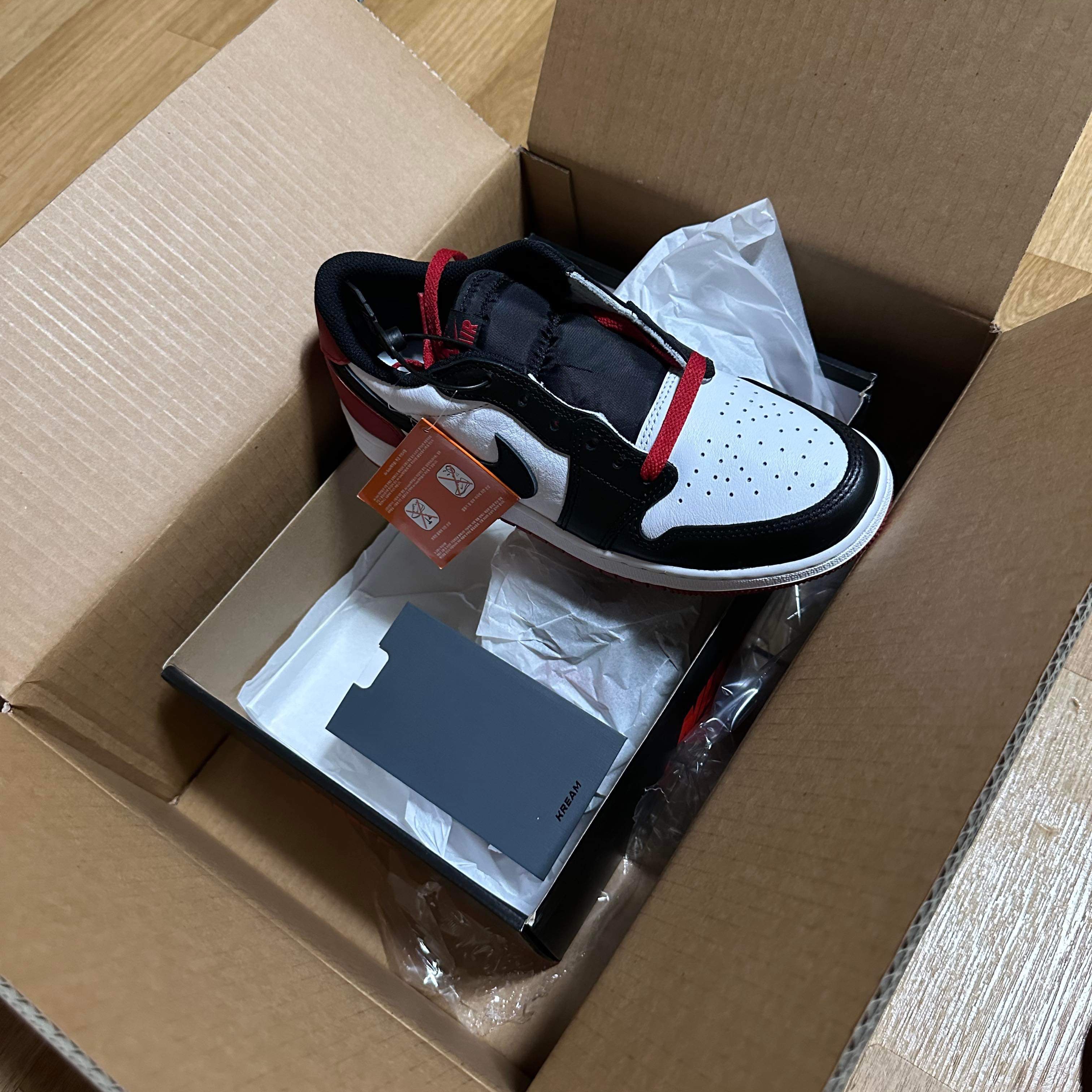 (GS) Jordan 1 Retro Low OG Black Toe 착용 스타일
