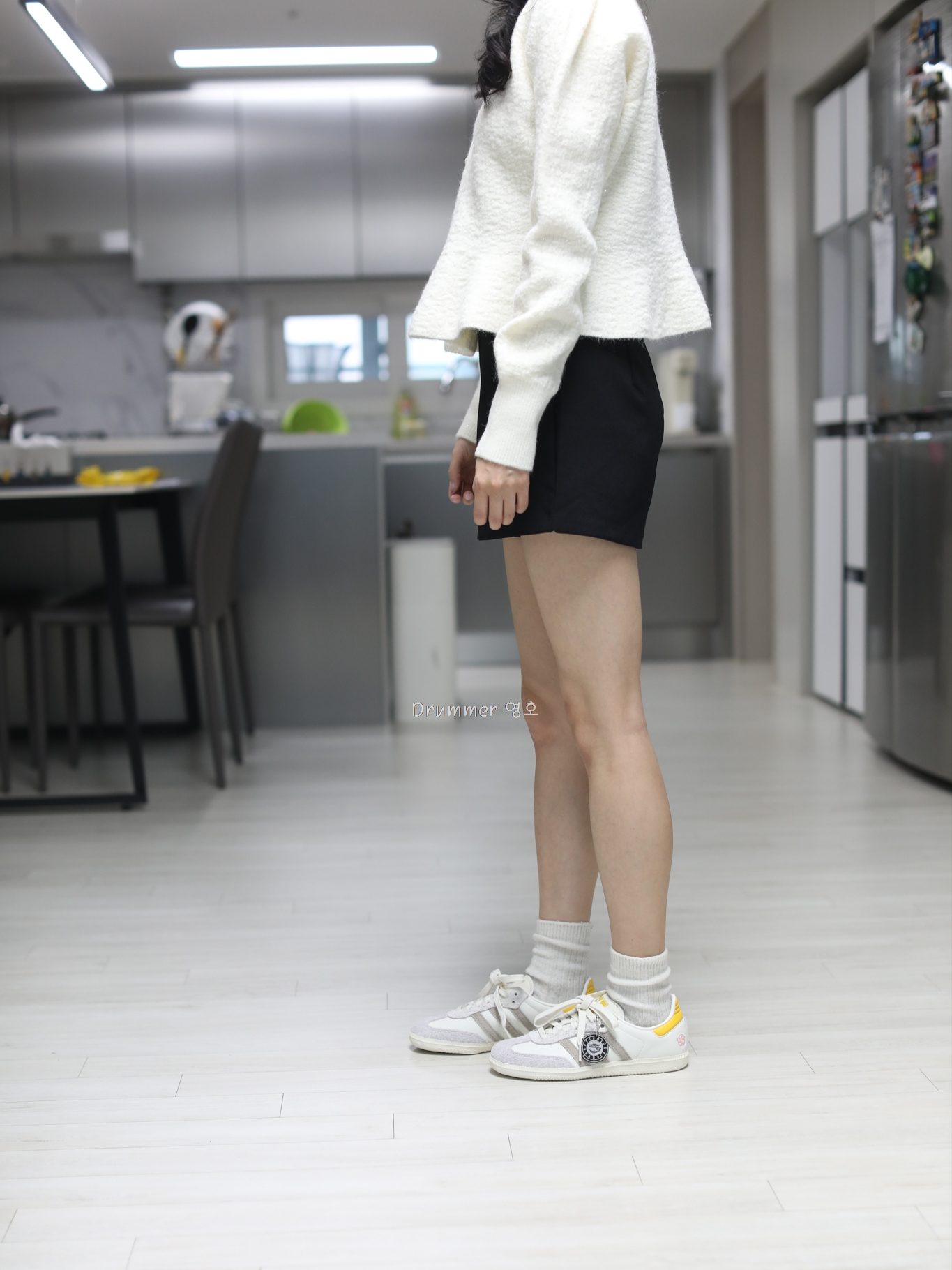 Adidas x Kasina Samba Consortium Cup Off White Trace Khaki 착용 스타일 - 1