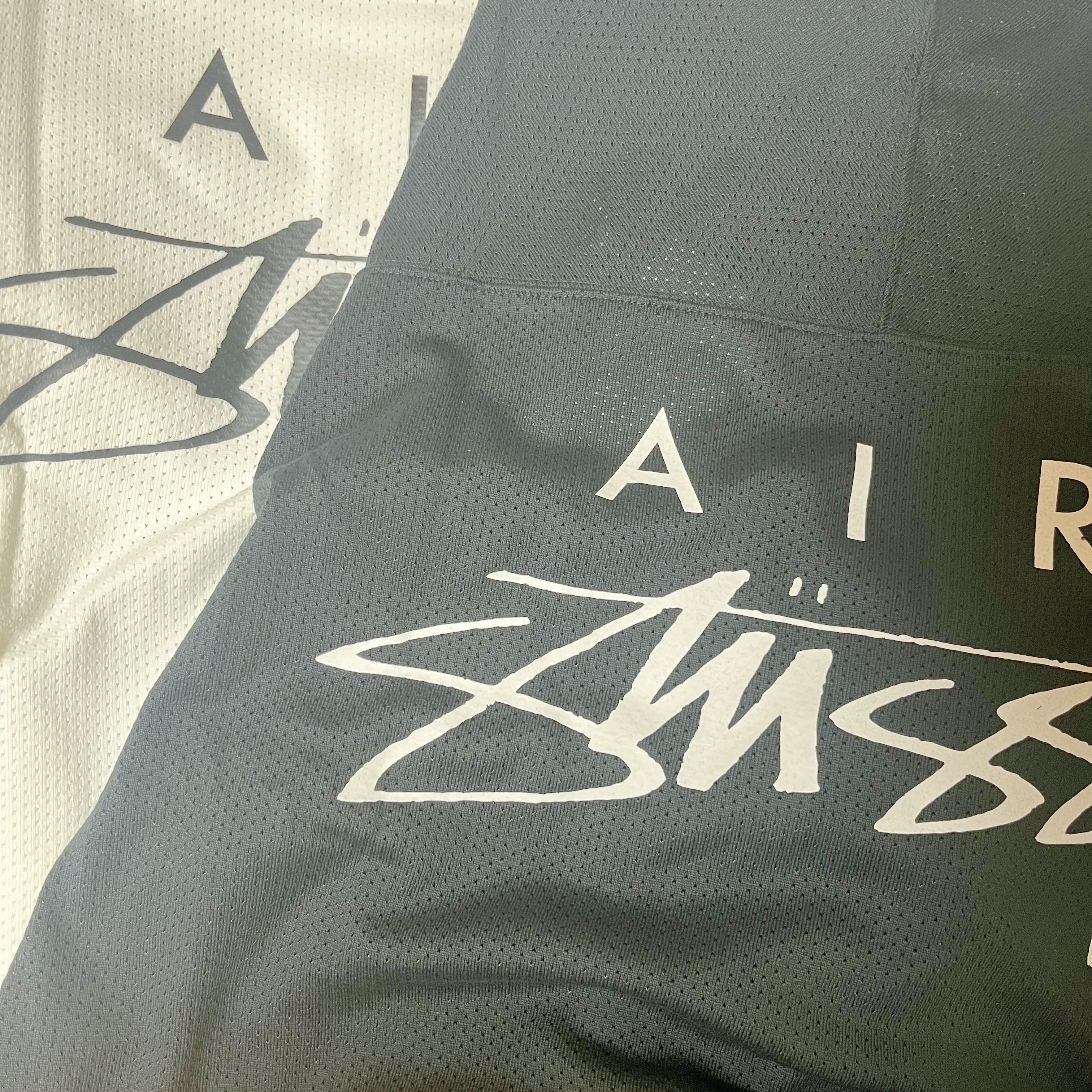 Nike x Stussy Long Sleeve Top Black (FJ9164-010), Nike x Stussy Long Sleeve Top Sail (FJ9164-133) 착용 스타일 - 2