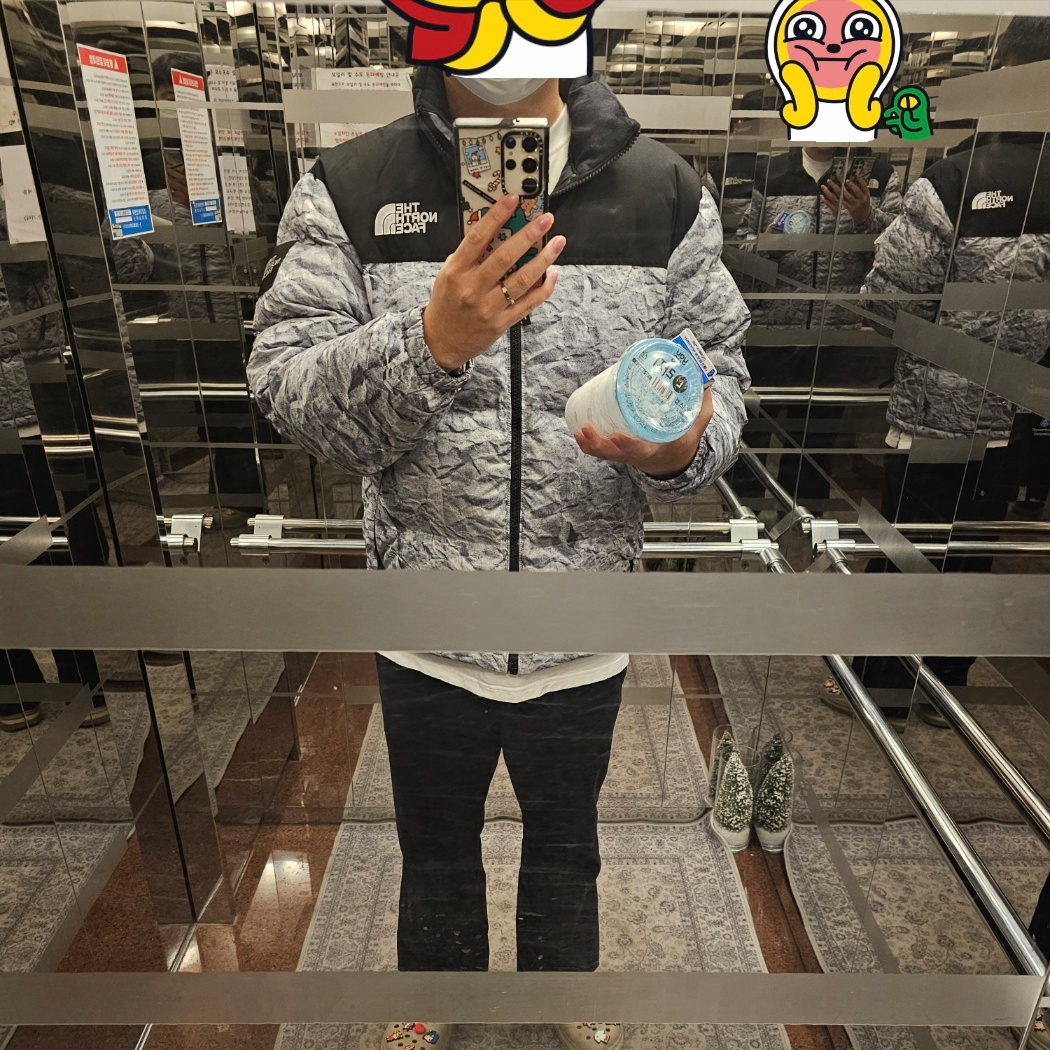 The North Face White Label Novelty Nuptse Down Jacket P White 착용 스타일