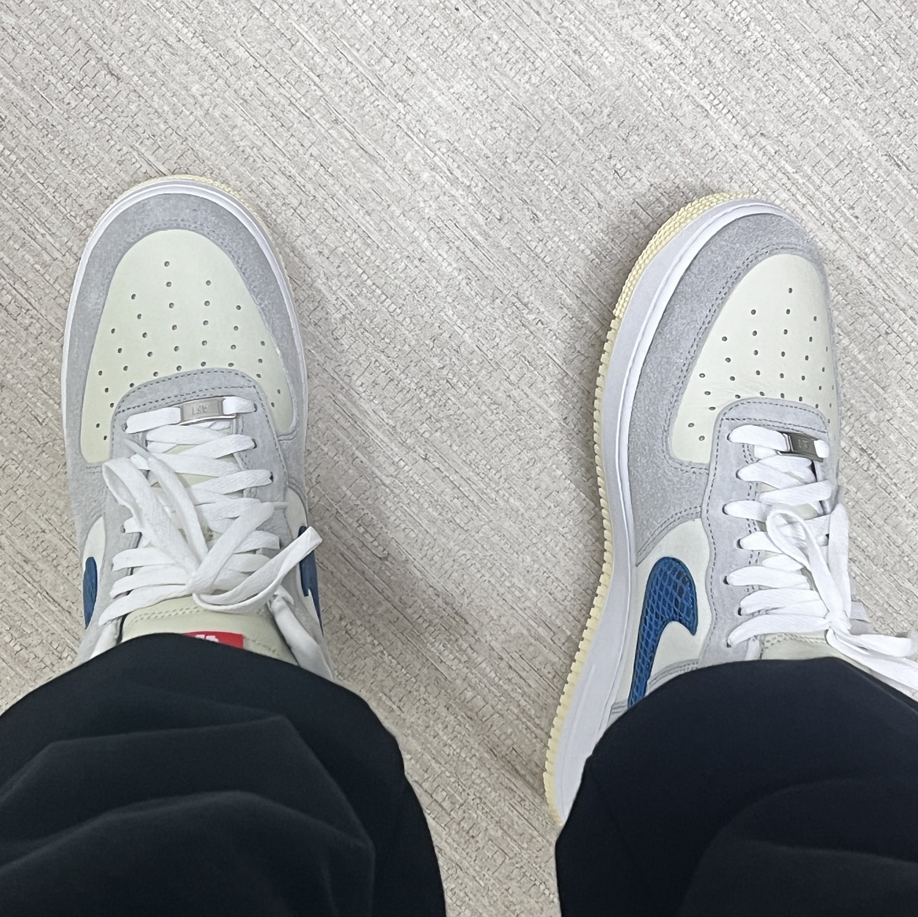Nike x Undefeated Air Force 1 Low SP 5 On It 착용 스타일