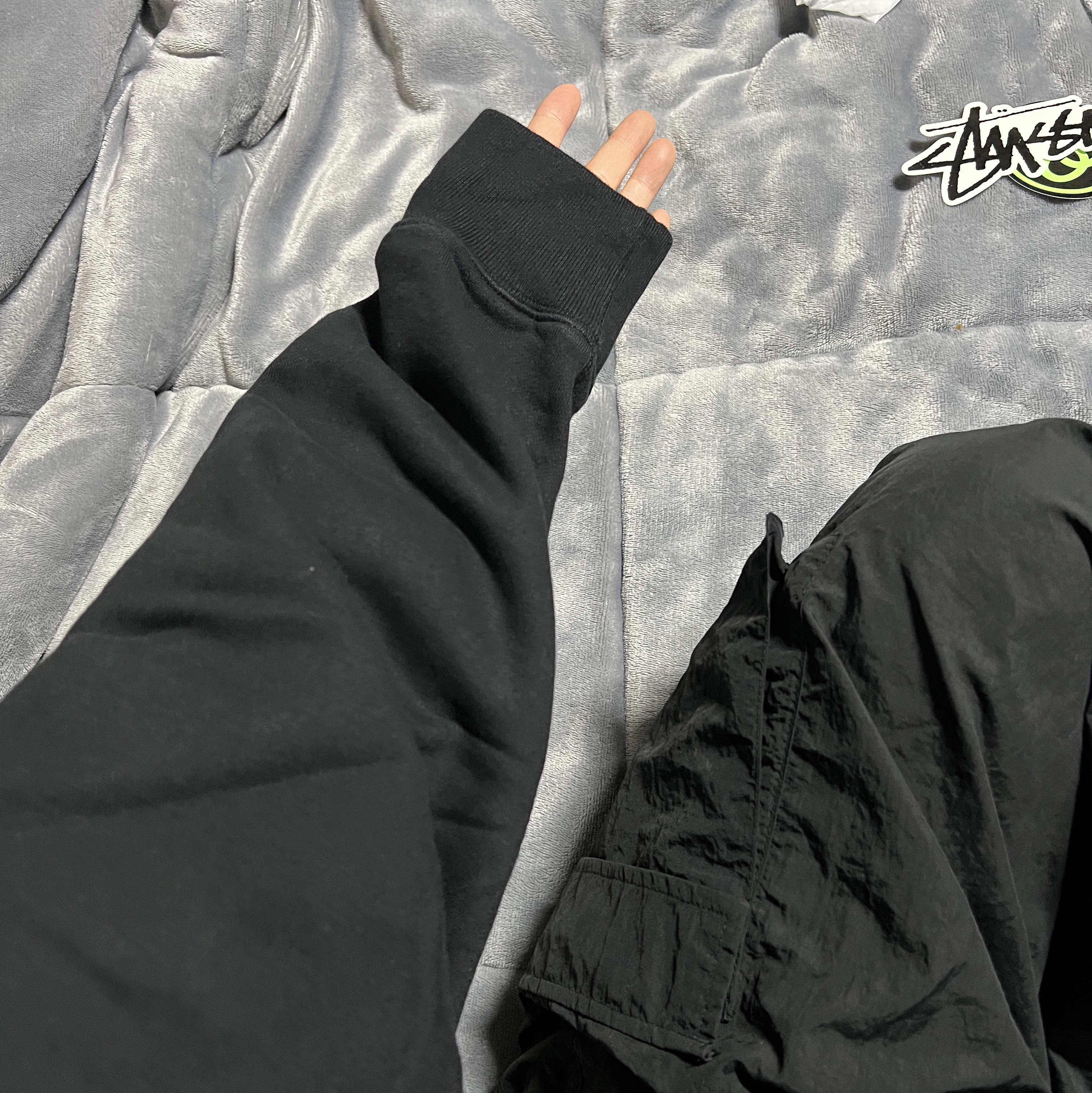Nike x Stussy Full Zip Washed Fleece Hoodie Black (FJ9175-010) 착용 스타일 - 3