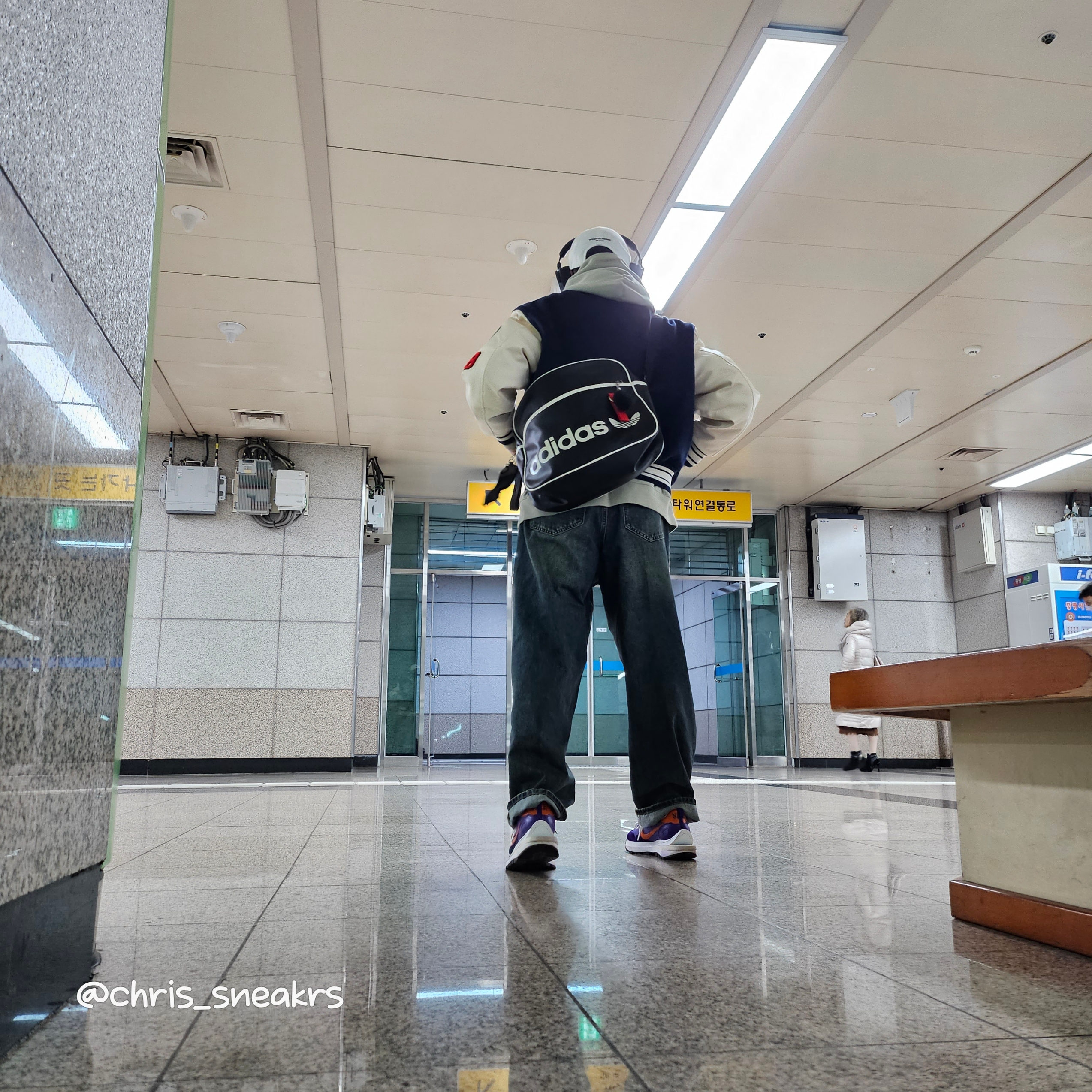 Wooyoungmi W Patch Ball Cap White - 23SS, Nike x Sacai VaporWaffle Dark Iris 착용 스타일 - 3