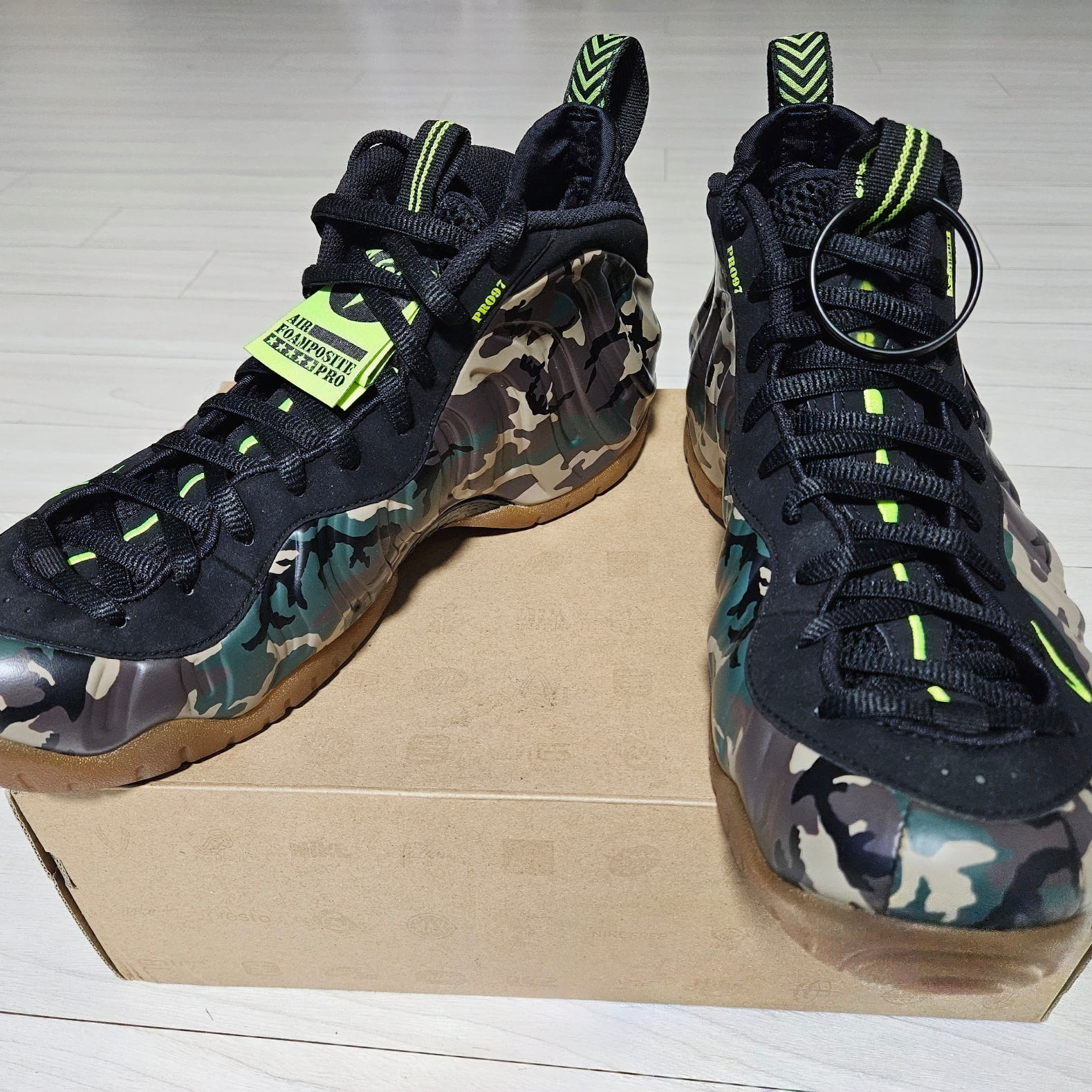 Nike Air Foamposite Pro Army Camo 착용 스타일 - 1