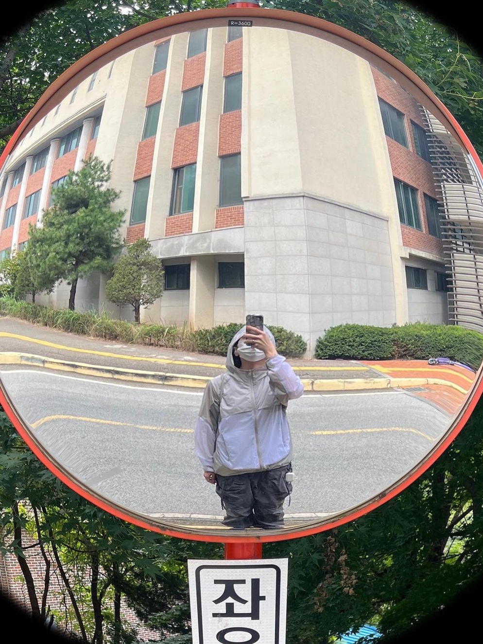 Art of Field Mix Packable Jacket Light Gray 착용 스타일 - 3