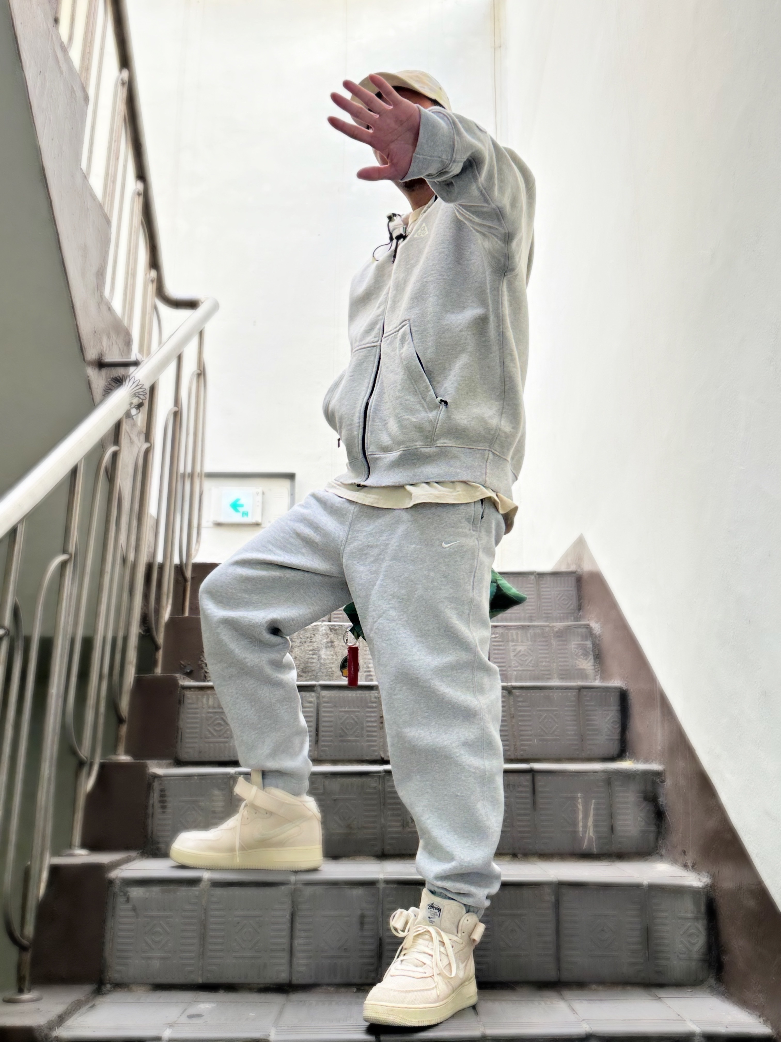 Supreme x Stone Island Reactive Ice Camo Ripstop Camp Cap Tan - 22SS, Nike ACG Therma-Fit Fleece Full Zip Hoodie Airora Grey Heather - Asia 착용 스타일
