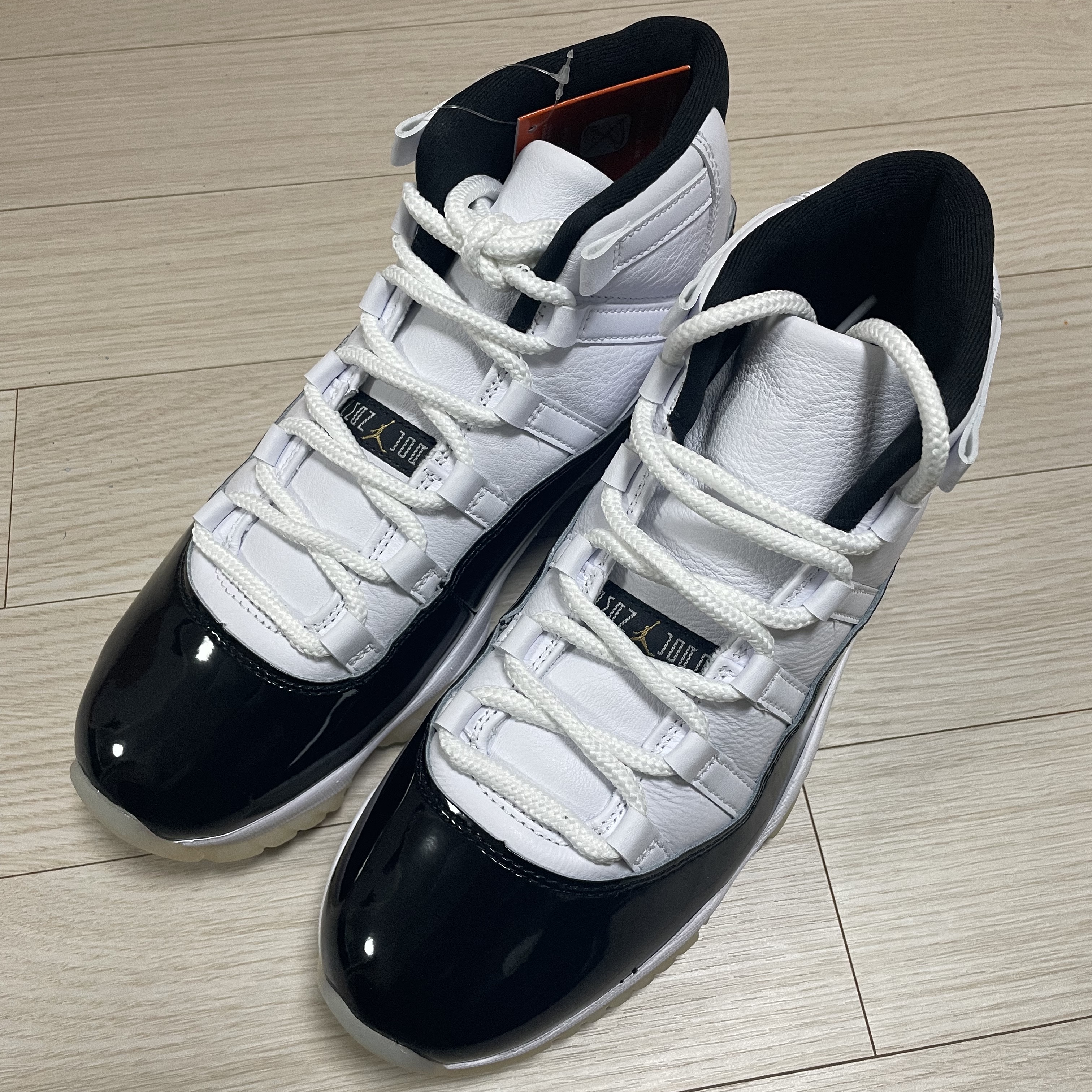 Jordan 11 Retro Gratitude 착용 스타일