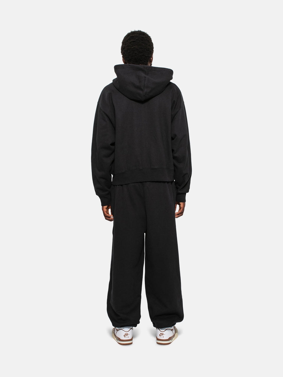 Nike x Stussy Full Zip Washed Fleece Hoodie Black (FJ9175-010) 착용 스타일 - 3