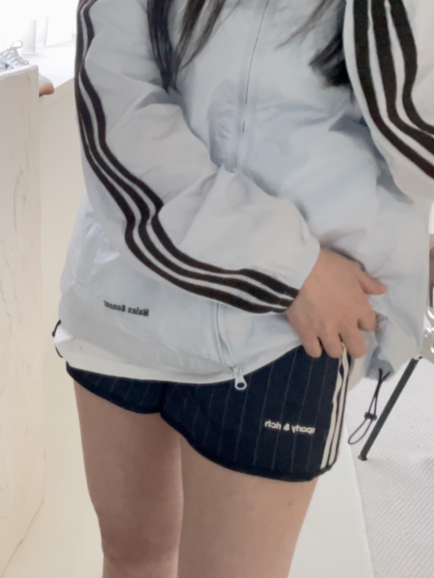 (W) Adidas x Sporty & Rich Shorts Legend Ink - US Sizing, Adidas x Wales Bonner Statement Nylon Track Top Blue Tint - US Sizing 착용 스타일 - 2