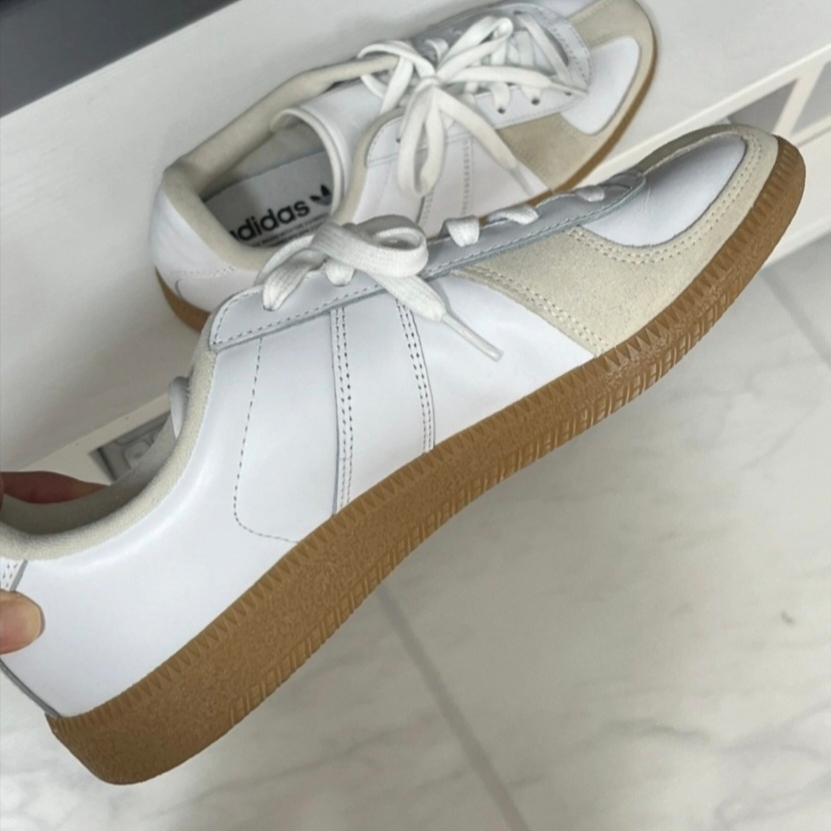 Adidas BW Army White 착용 스타일 - 2