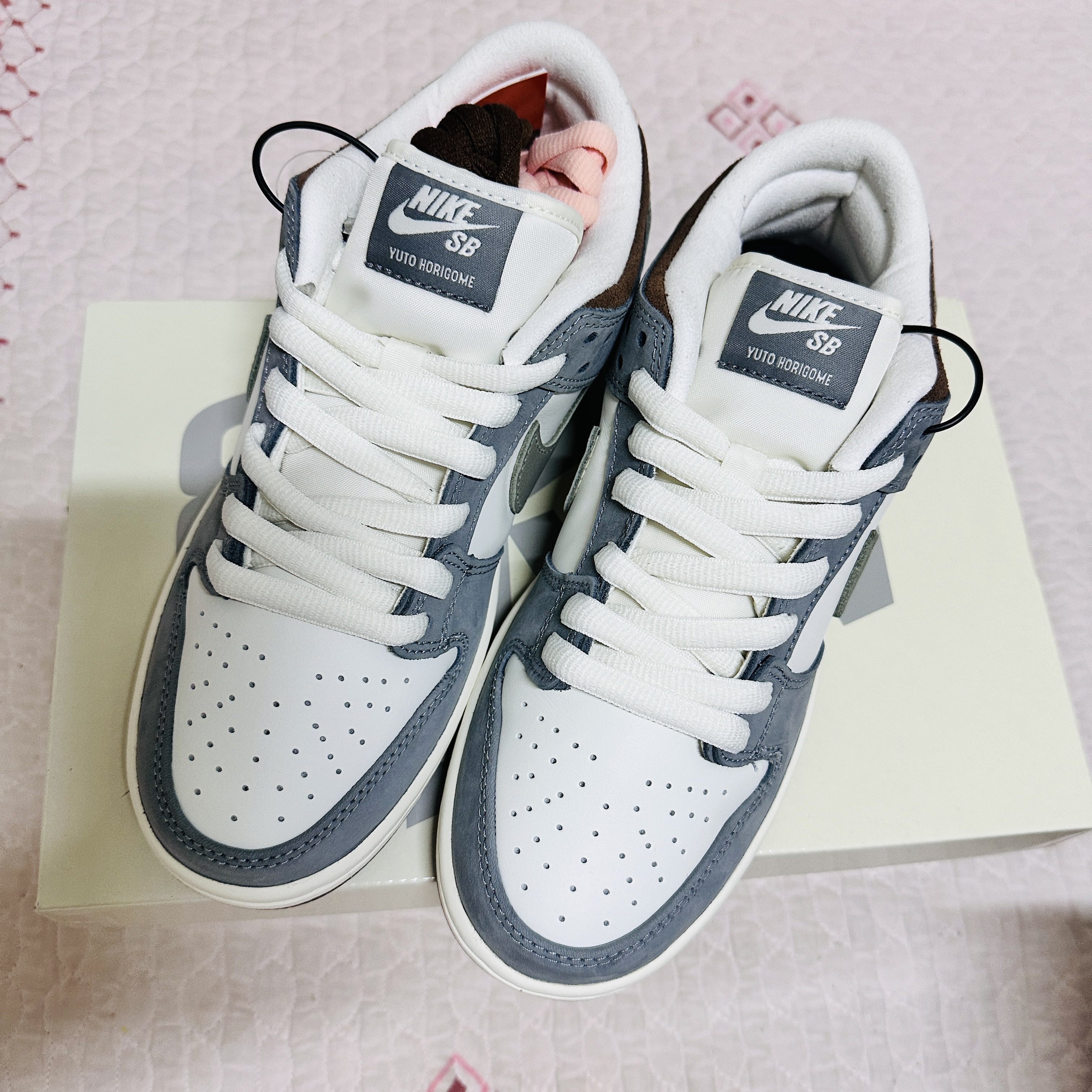 Nike x Yuto Horigome SB Dunk Low Wolf Grey 착용 스타일 - 2