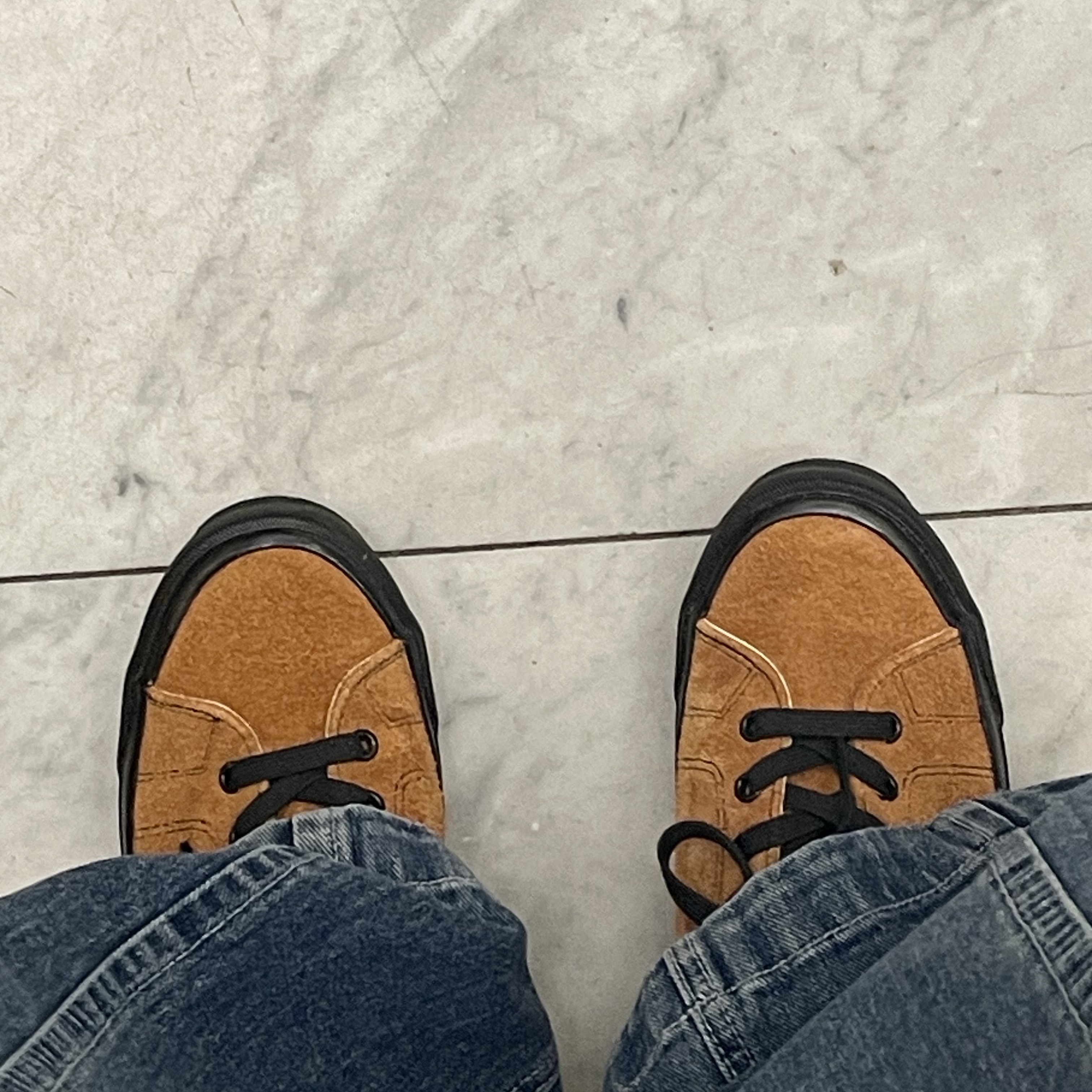 Vans Vault x Julian Klincewicz OG Style 31 LX Umber Black Beauty 착용 스타일