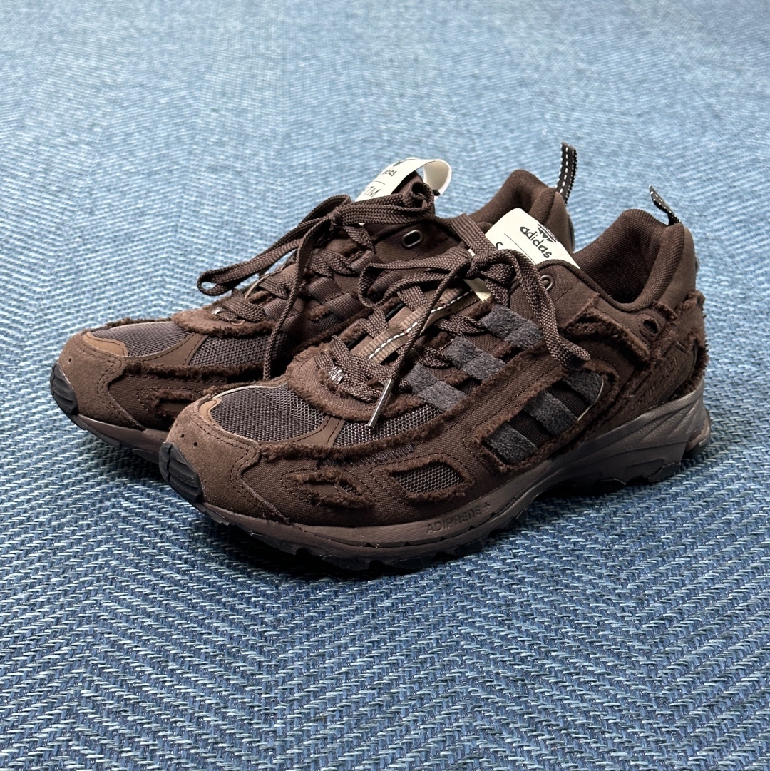 Adidas x Song for the Mute Shadowturf Dark Brown 착용 스타일 - 5