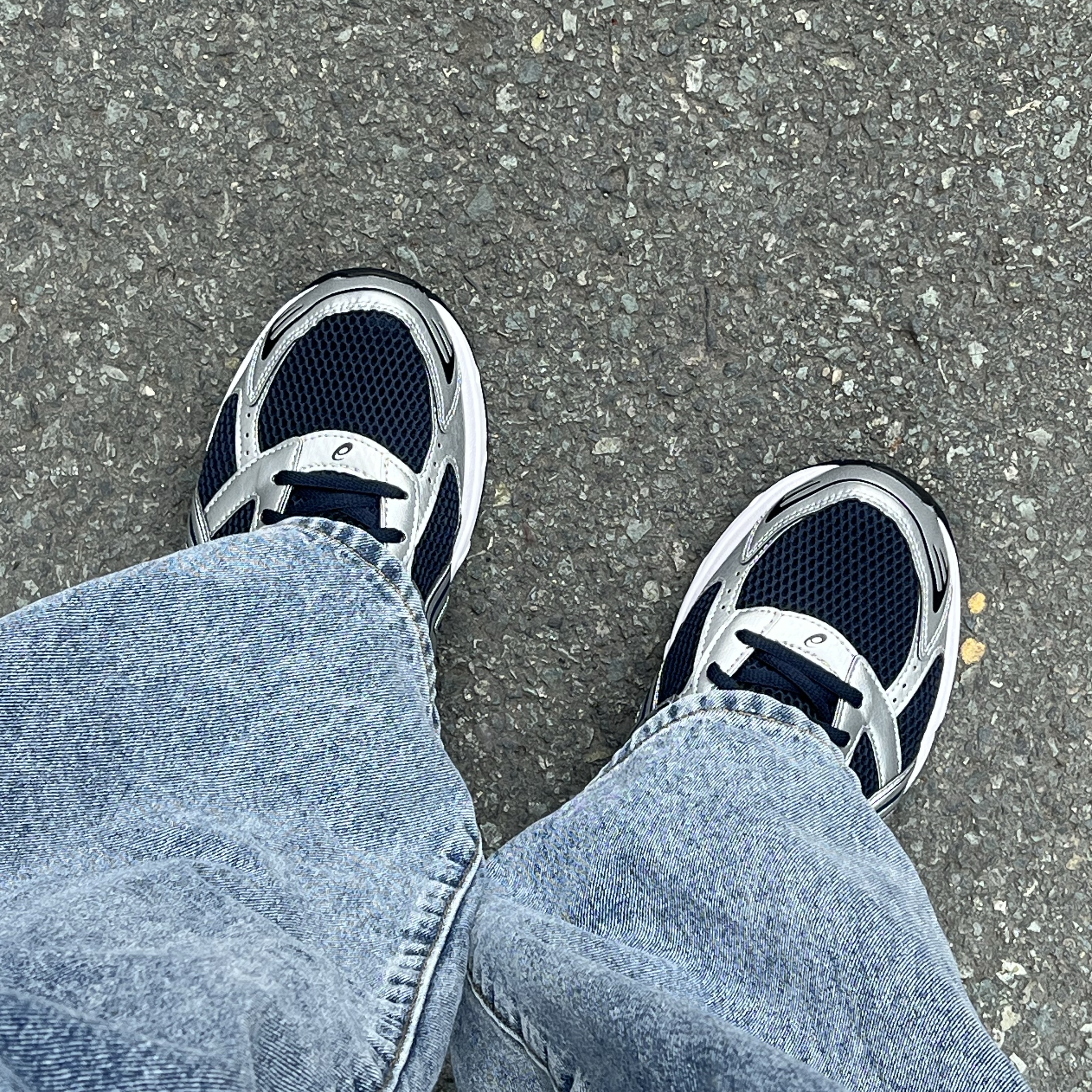 Asics Gel-1130 French Blue Pure Silver 착용 스타일