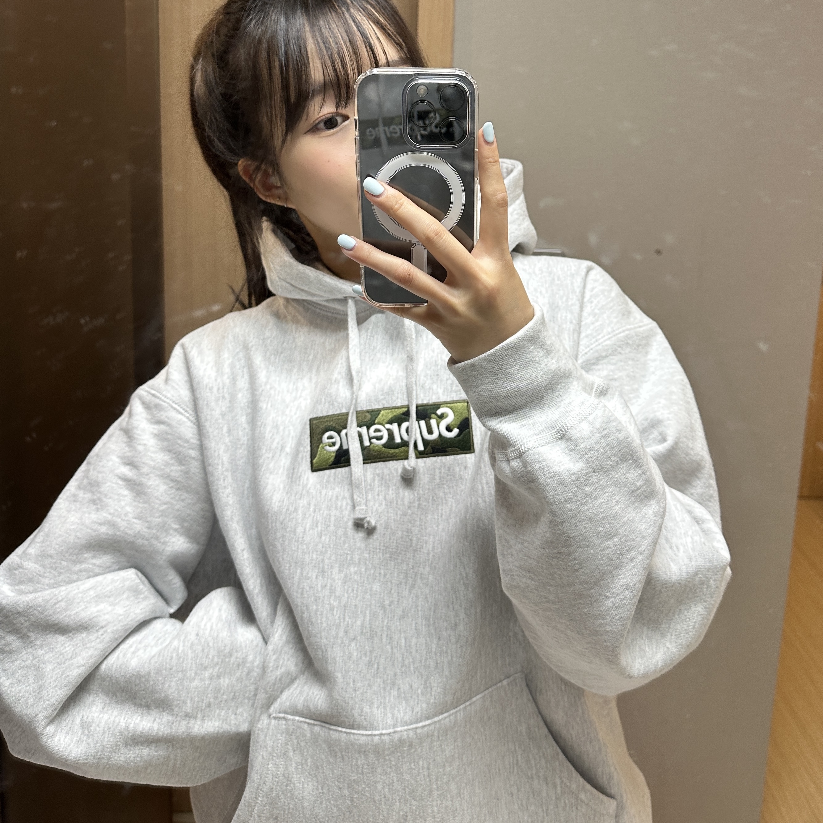 Supreme Box Logo Hooded Sweatshirt Ash Grey - 23FW 착용 스타일
