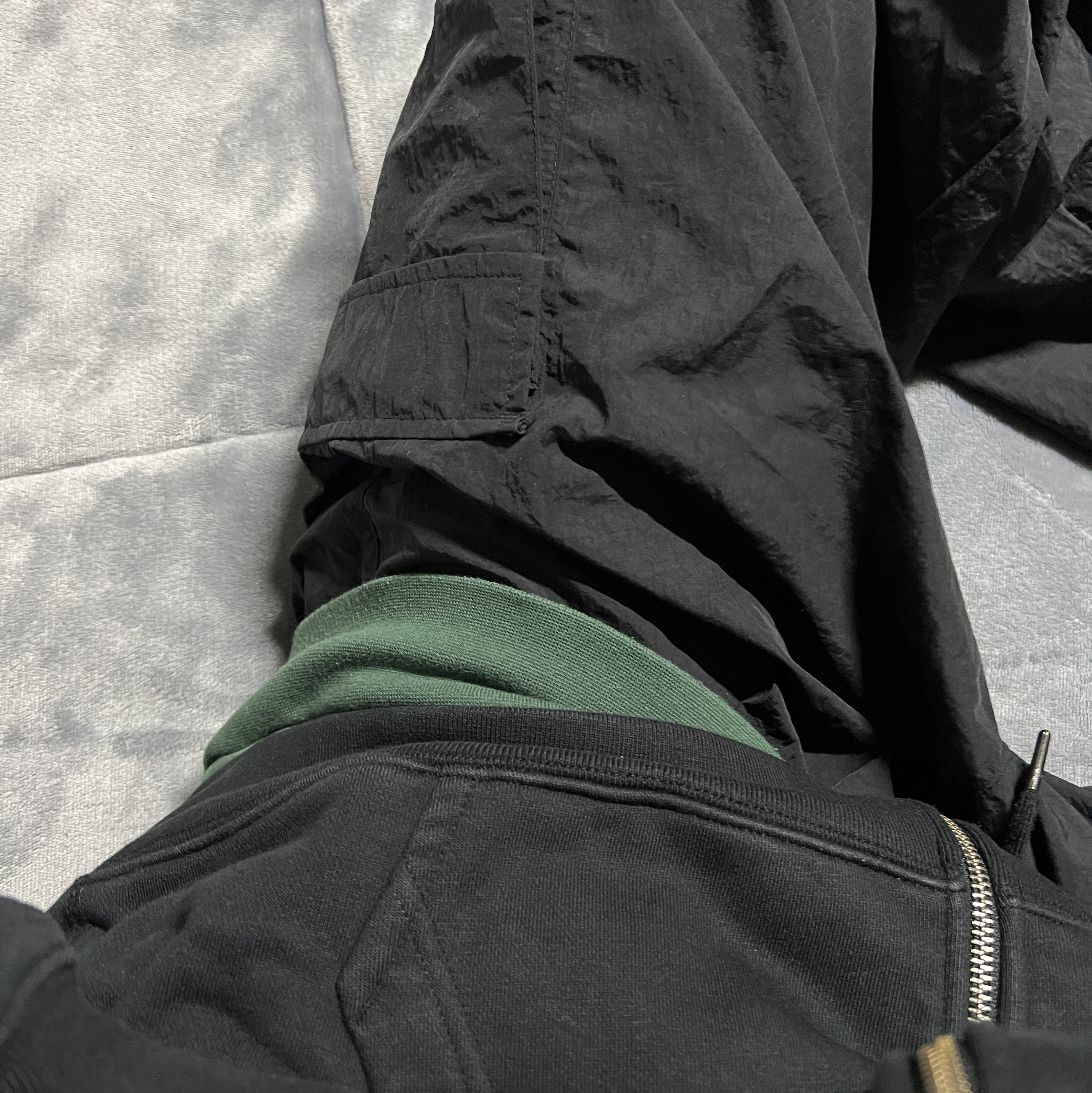 Nike x Stussy Full Zip Washed Fleece Hoodie Black (FJ9175-010) 착용 스타일 - 4