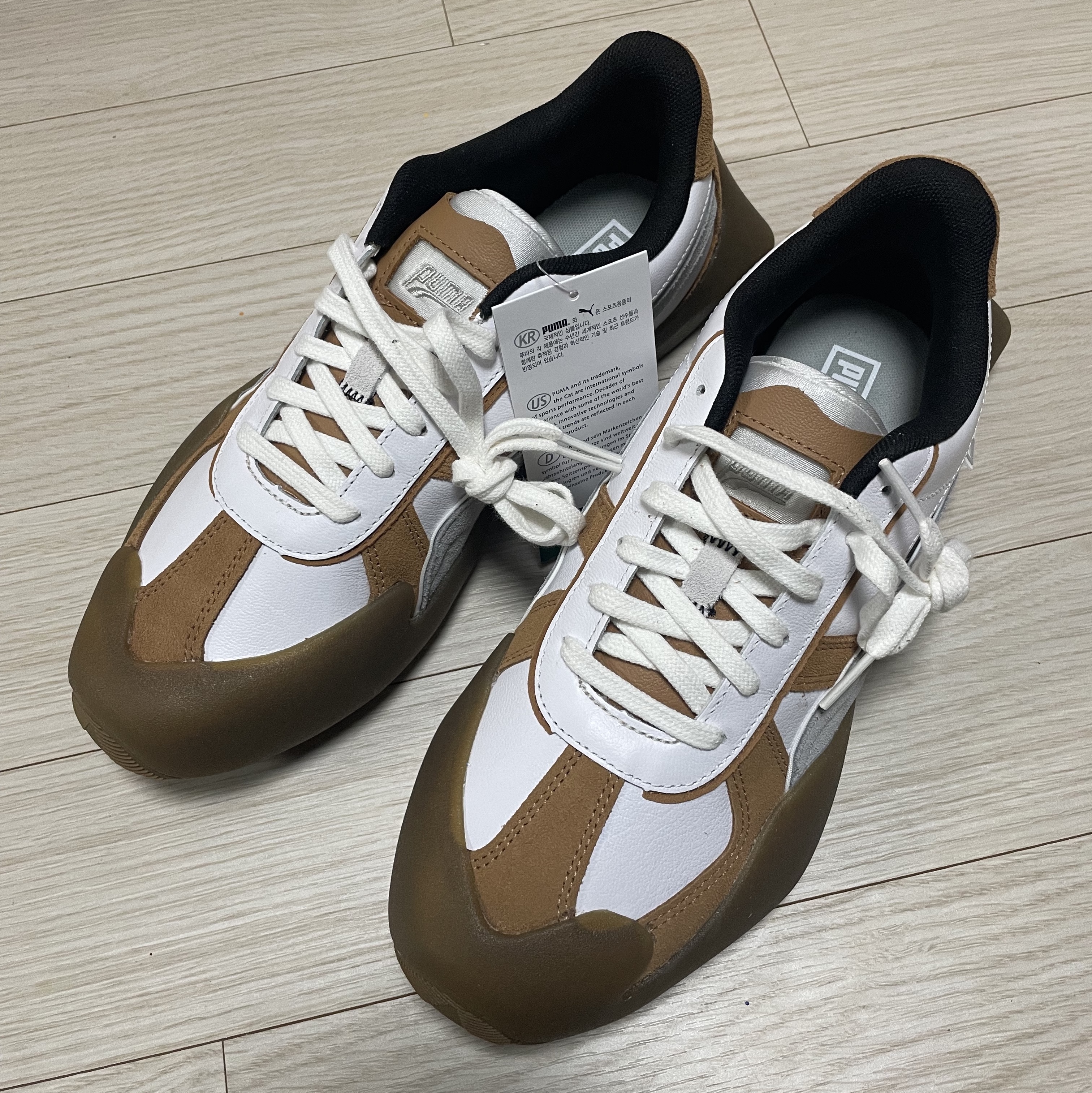 Puma Vaderon White Gum 착용 스타일