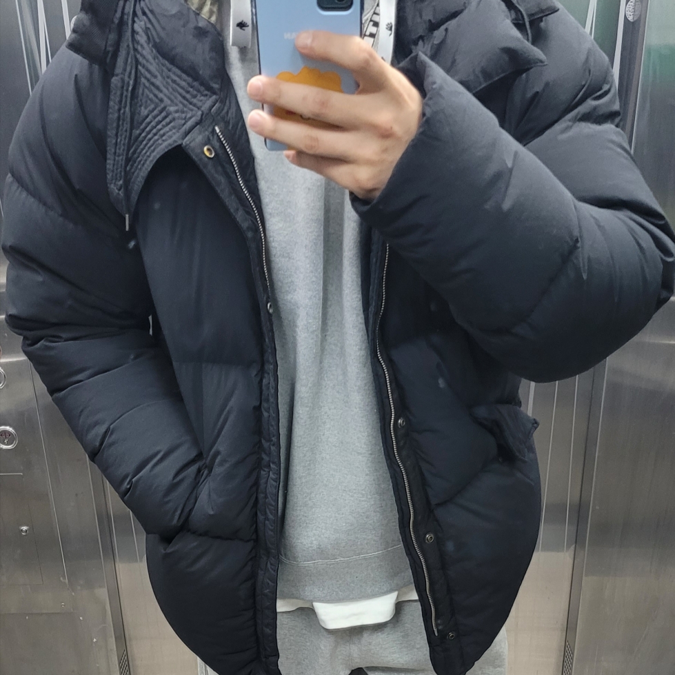 Ten C Artic Down Parka Black 착용 스타일