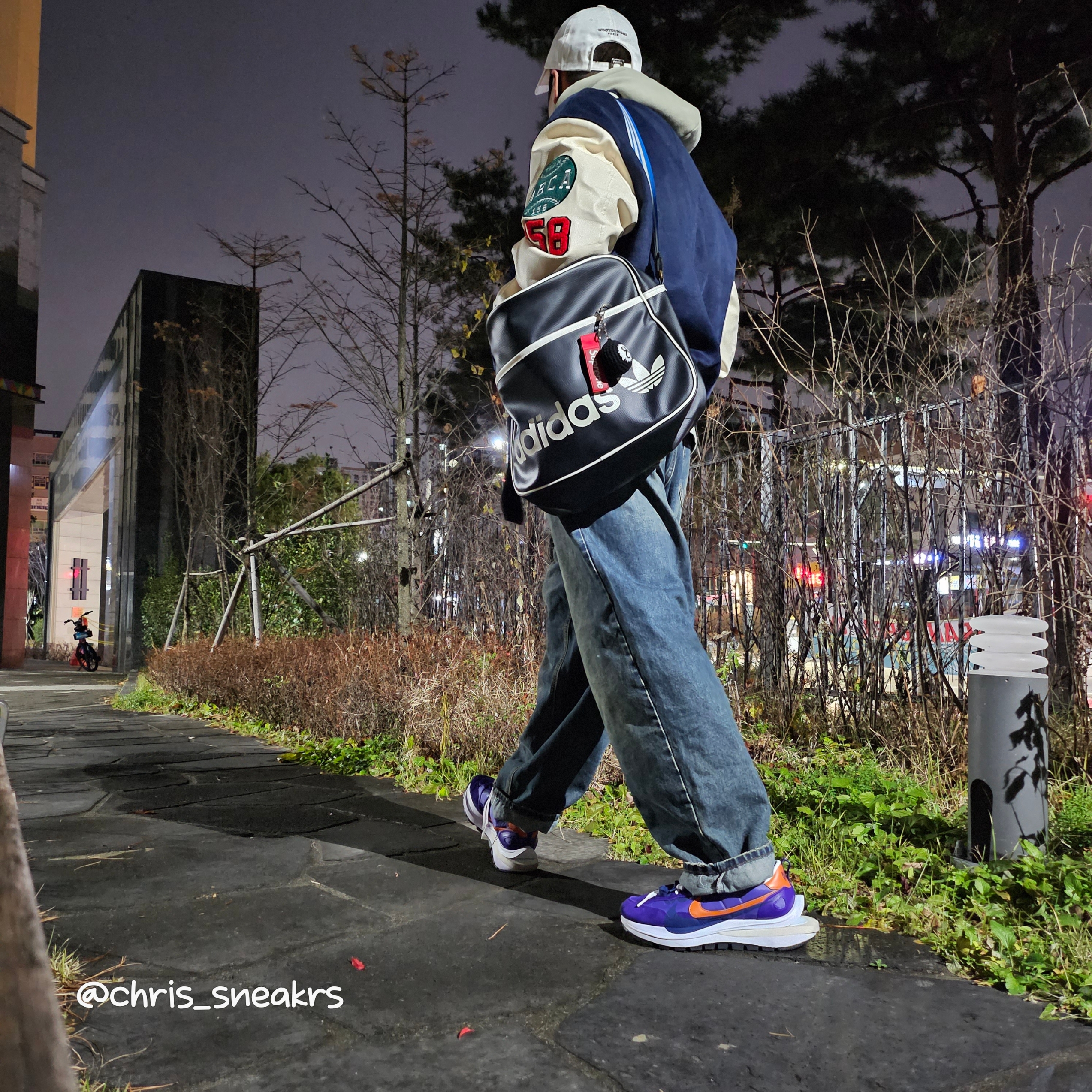 Wooyoungmi W Patch Ball Cap White - 23SS, Nike x Sacai VaporWaffle Dark Iris 착용 스타일 - 2