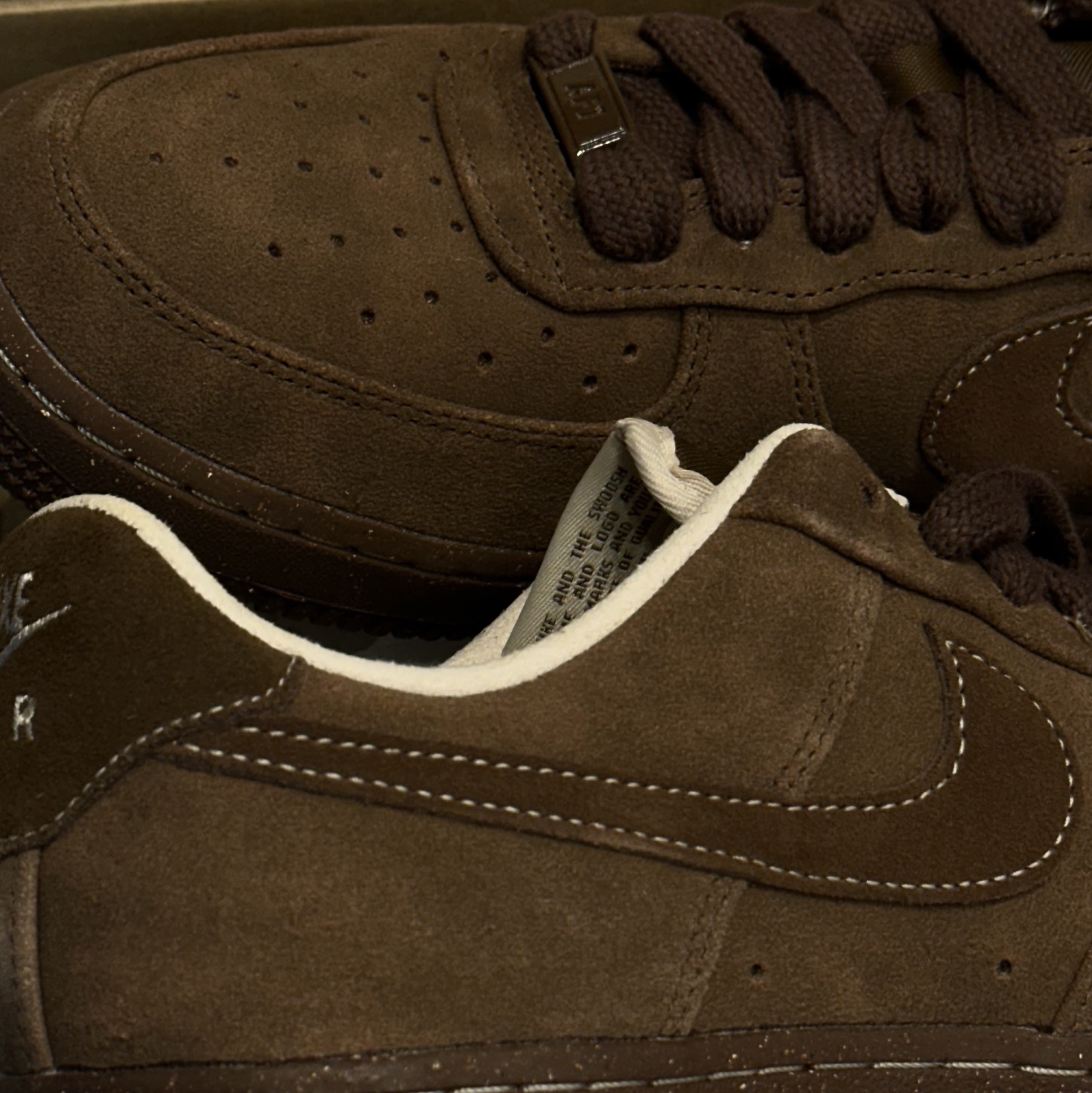 (W) Nike Air Force 1 '07 Cacao Wow 착용 스타일