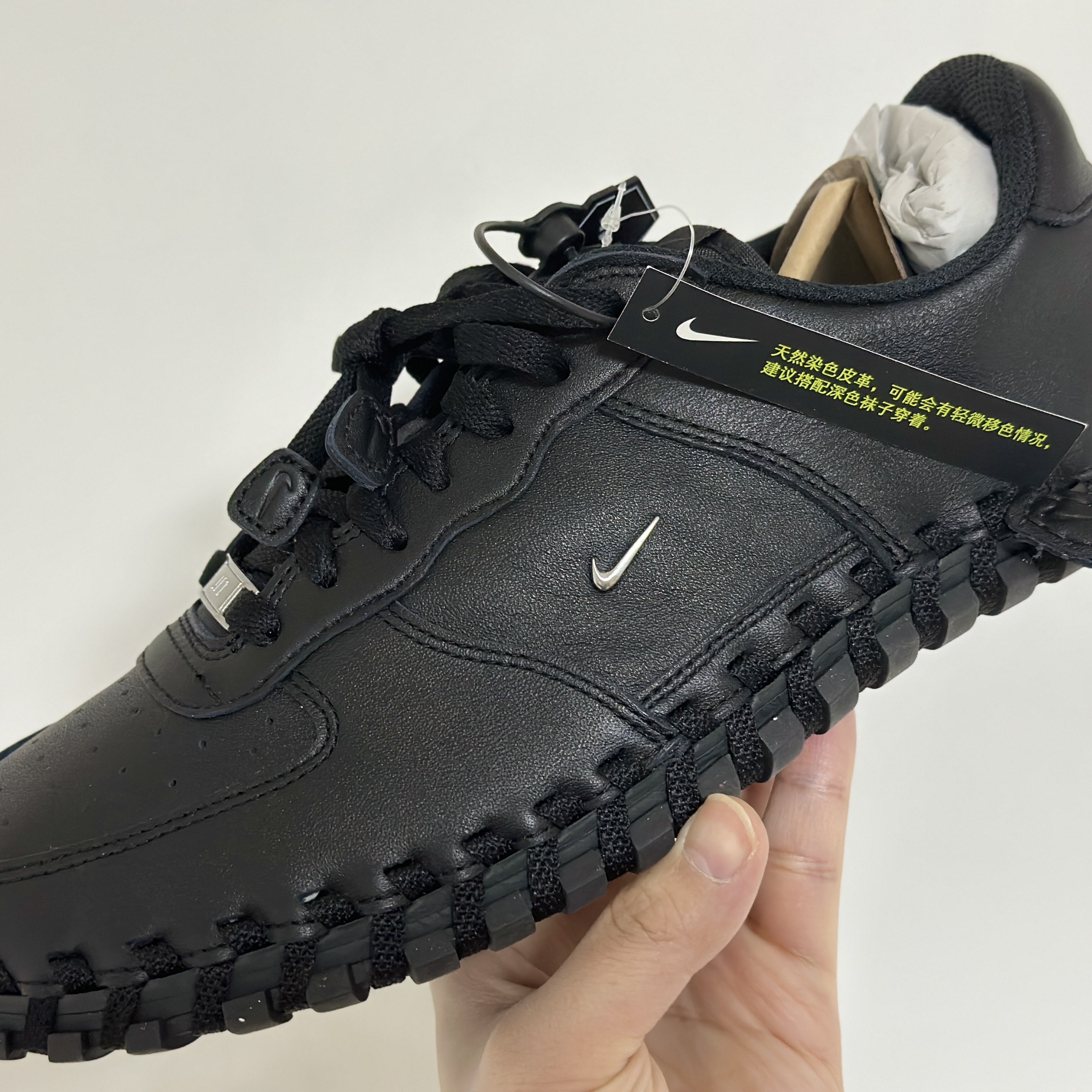 Nike x Jacquemus J Force 1 Low LX SP Black 착용 스타일 - 2