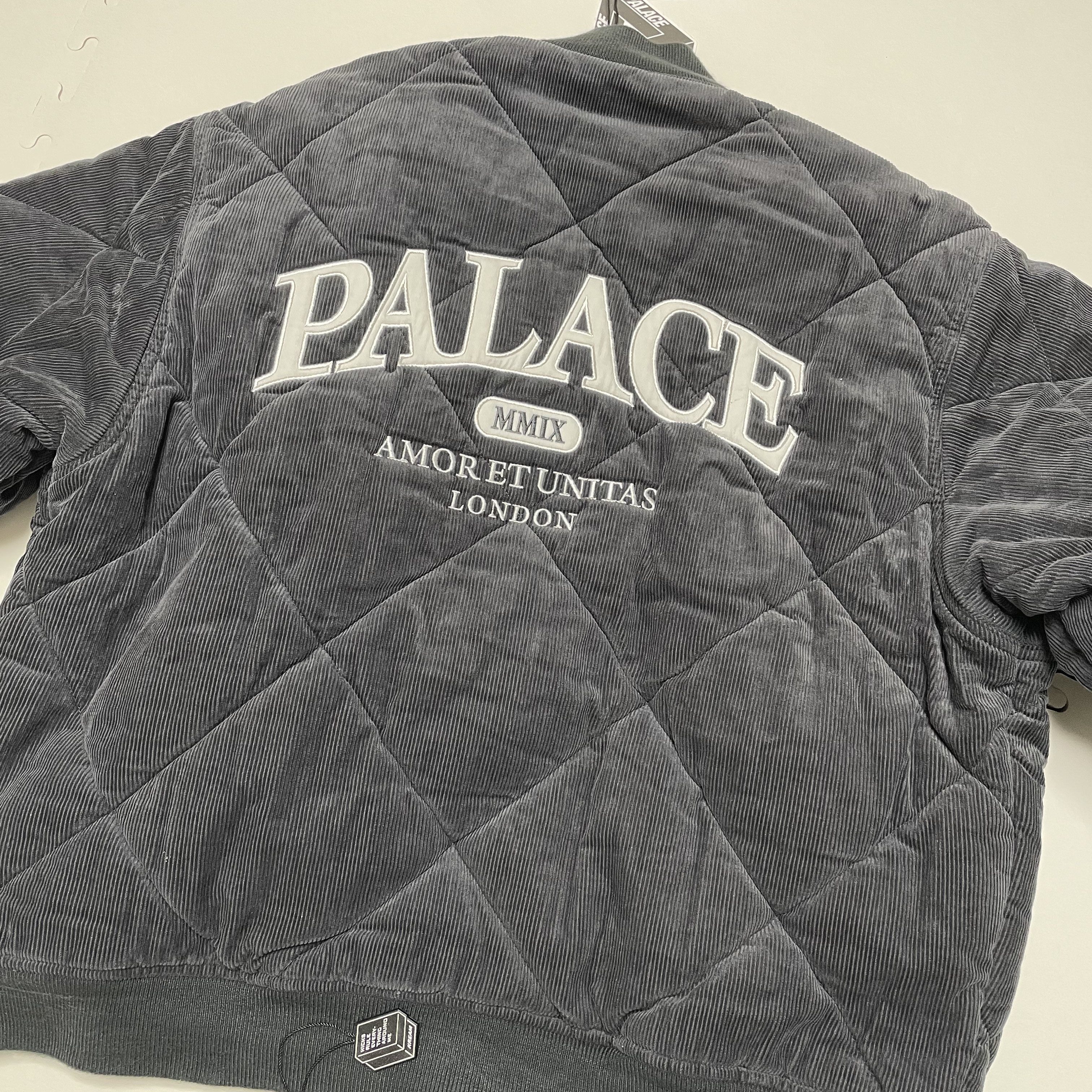 Palace Quilted Jacket Black - 23FW 착용 스타일 - 1