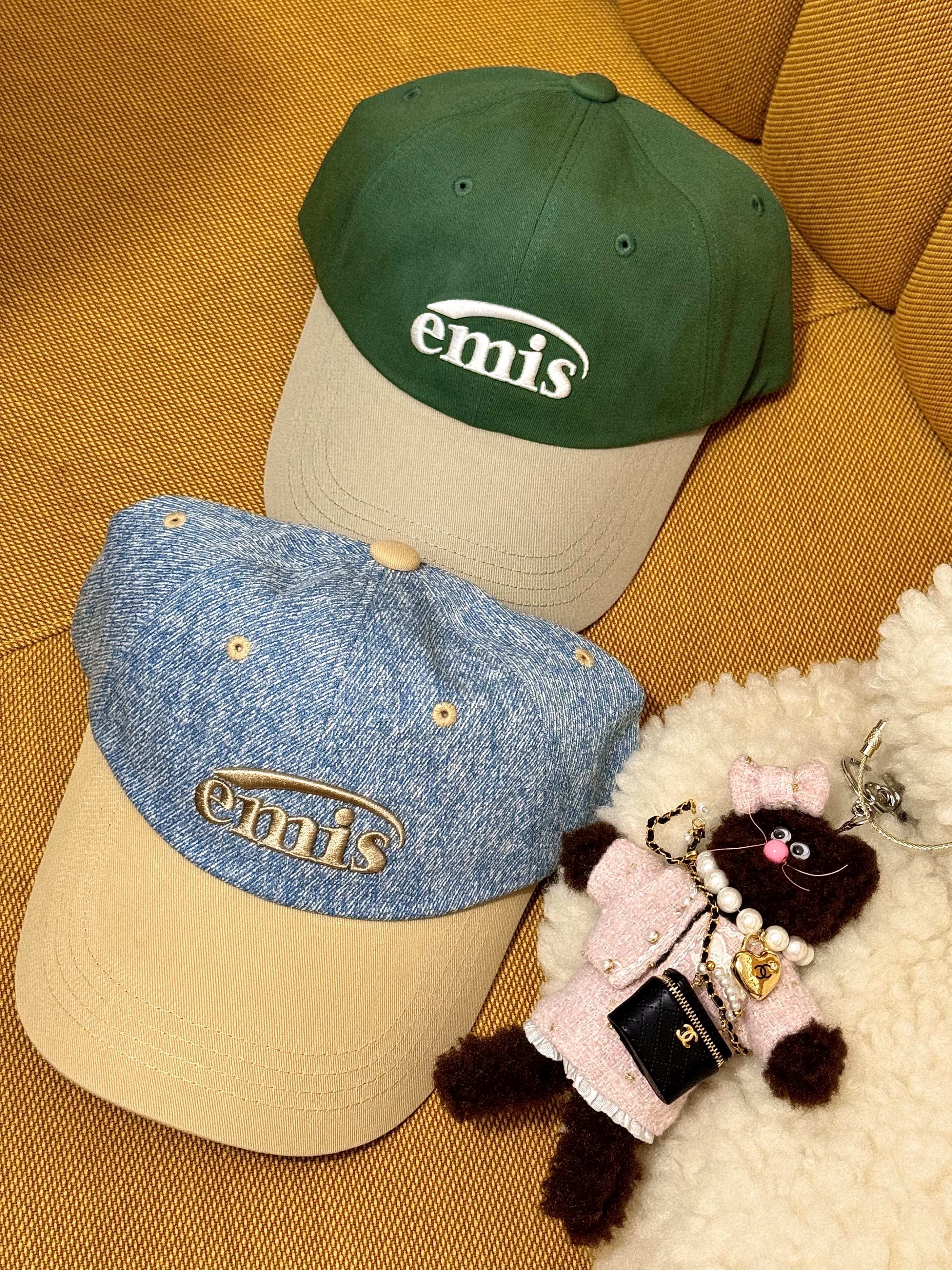Emis New Logo Denim Ball Cap Light Blue Denim Beige 착용 스타일 - 5