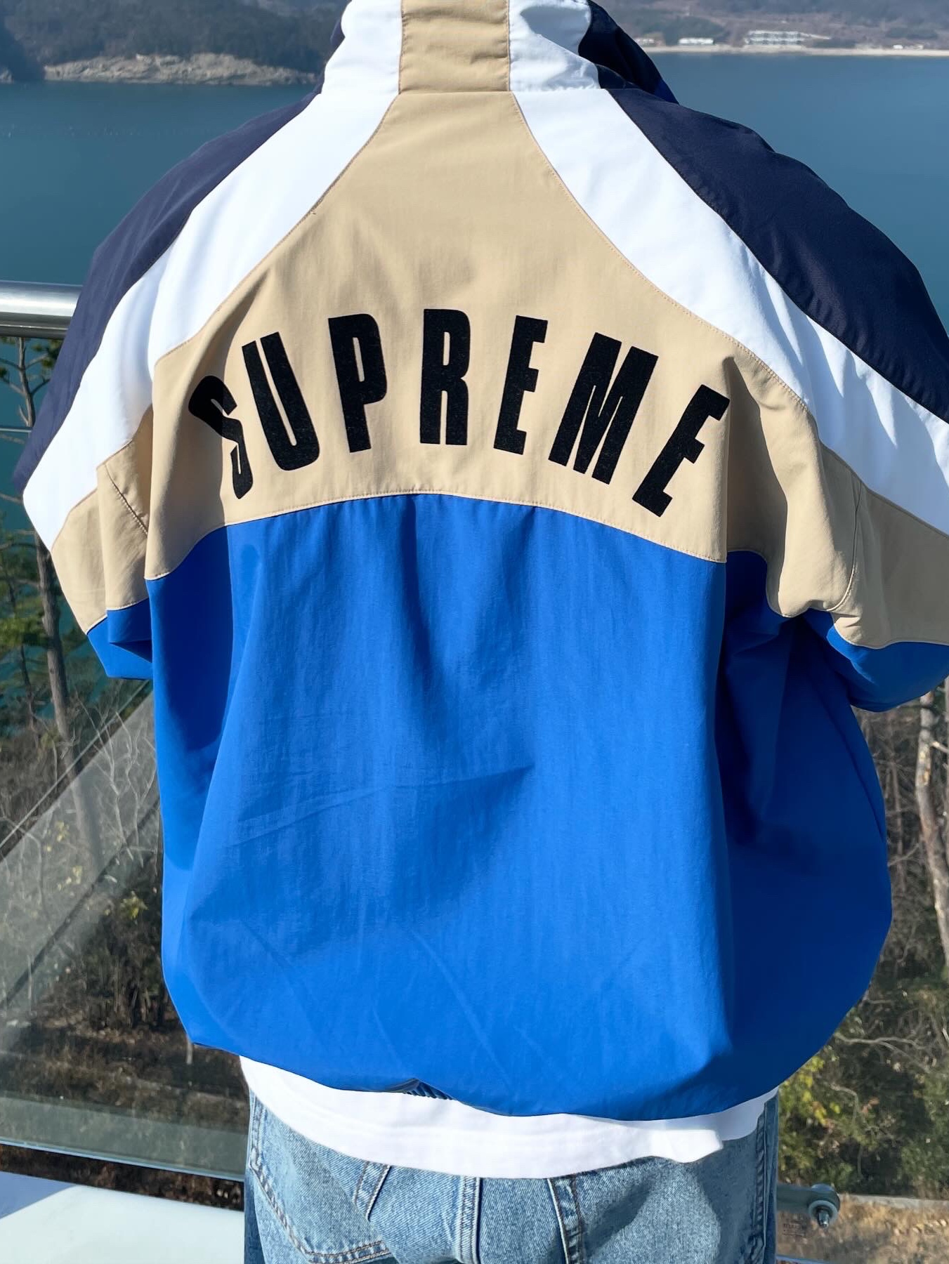 Supreme x Umbro Track Jacket Blue - 23SS, Jordan 1 x Travis Scott x Fragment Retro Low OG SP Military Blue 착용 스타일 - 2