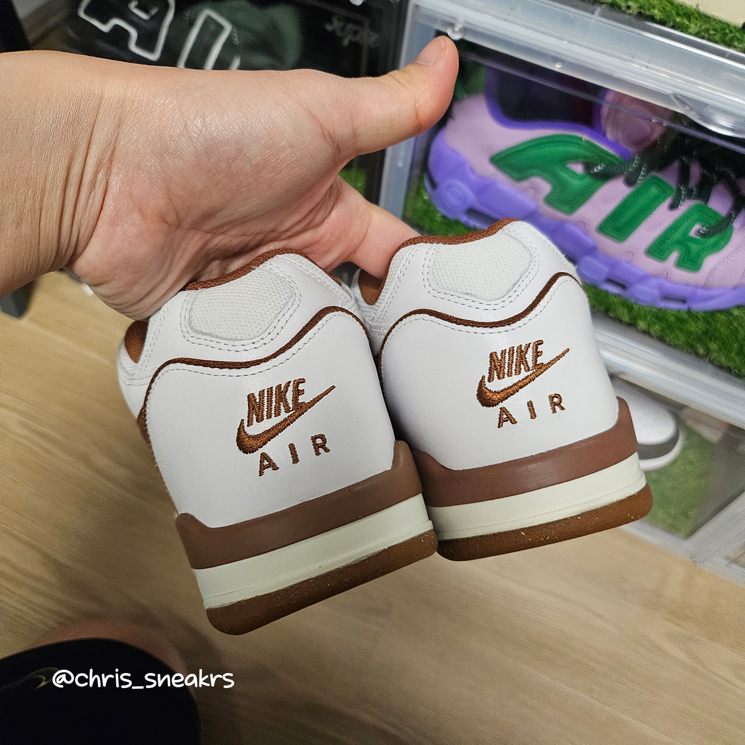 Nike x Stussy Air Flight 89 Low White and Pecan 착용 스타일 - 4