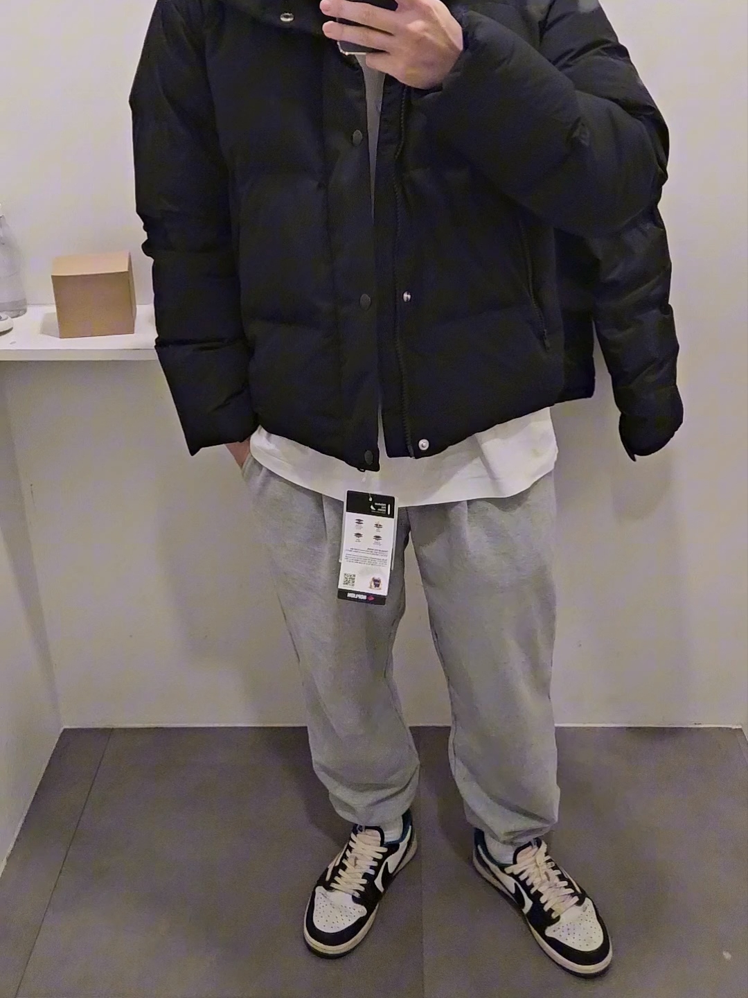 Jordan 1 x Travis Scott x Fragment Retro Low OG SP Military Blue 착용 스타일