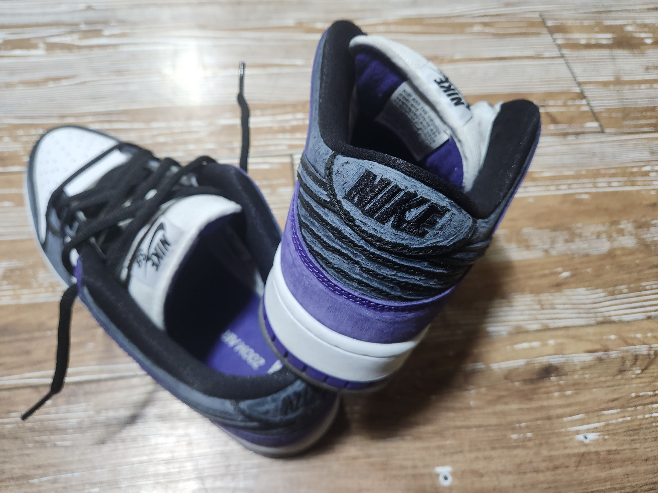 Nike SB Dunk Low Pro Court Purple 착용 스타일 - 6