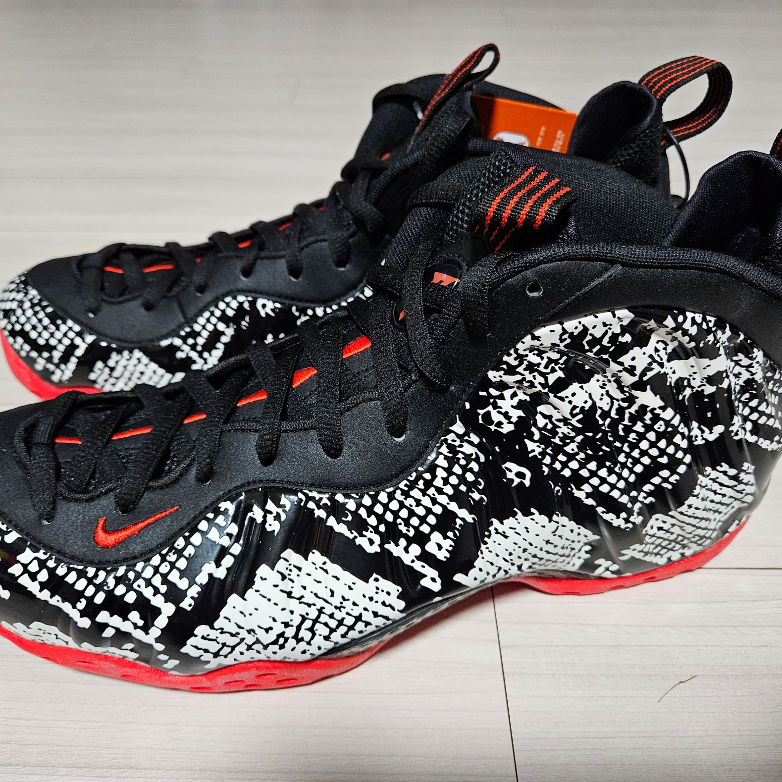 Nike Air Foamposite One Albino Snakeskin 착용 스타일 - 3