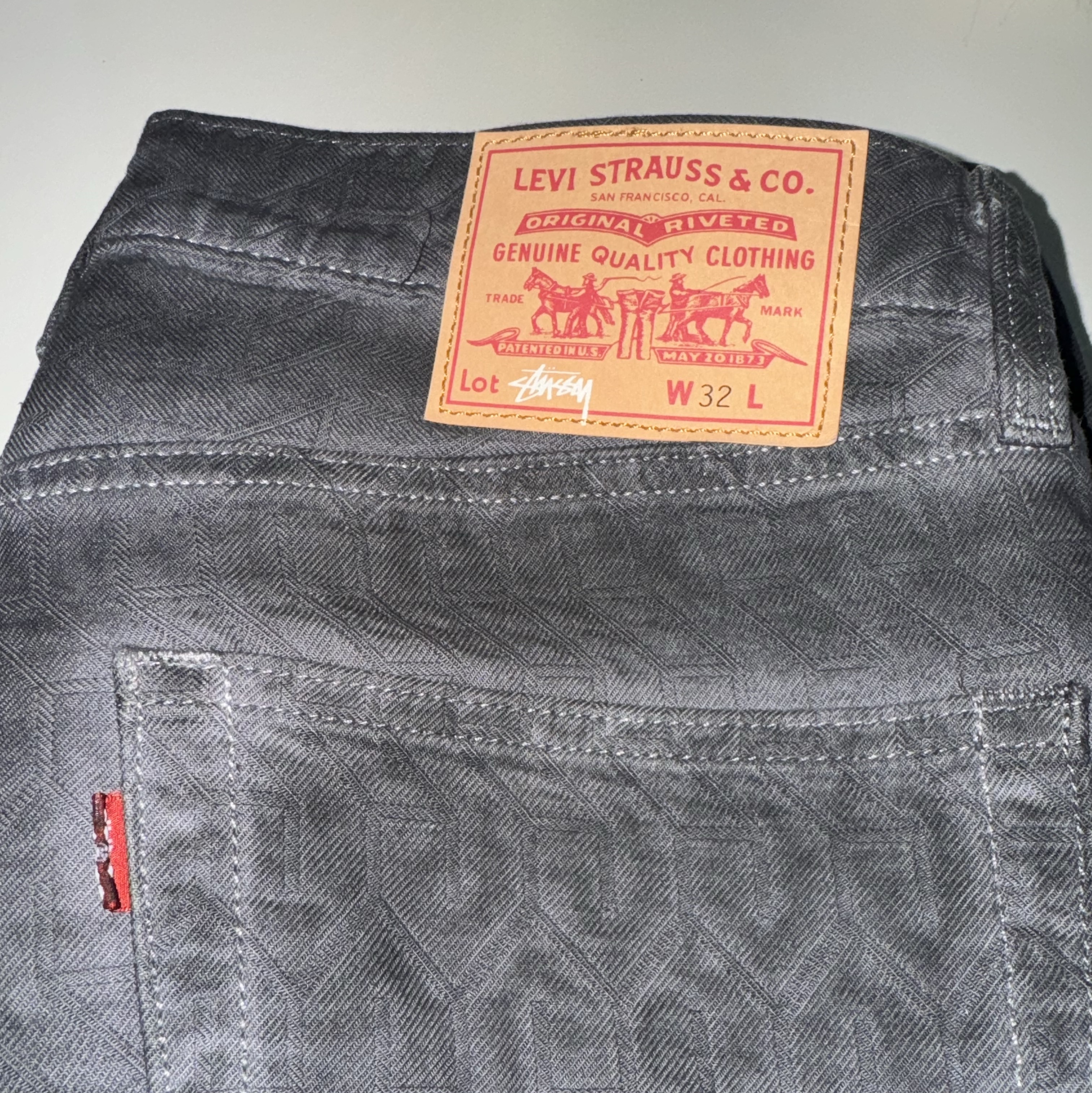 Nike x Stussy Air Penny II Black, Stussy x Levi's Jacquard Jean Black 착용 스타일 - 1