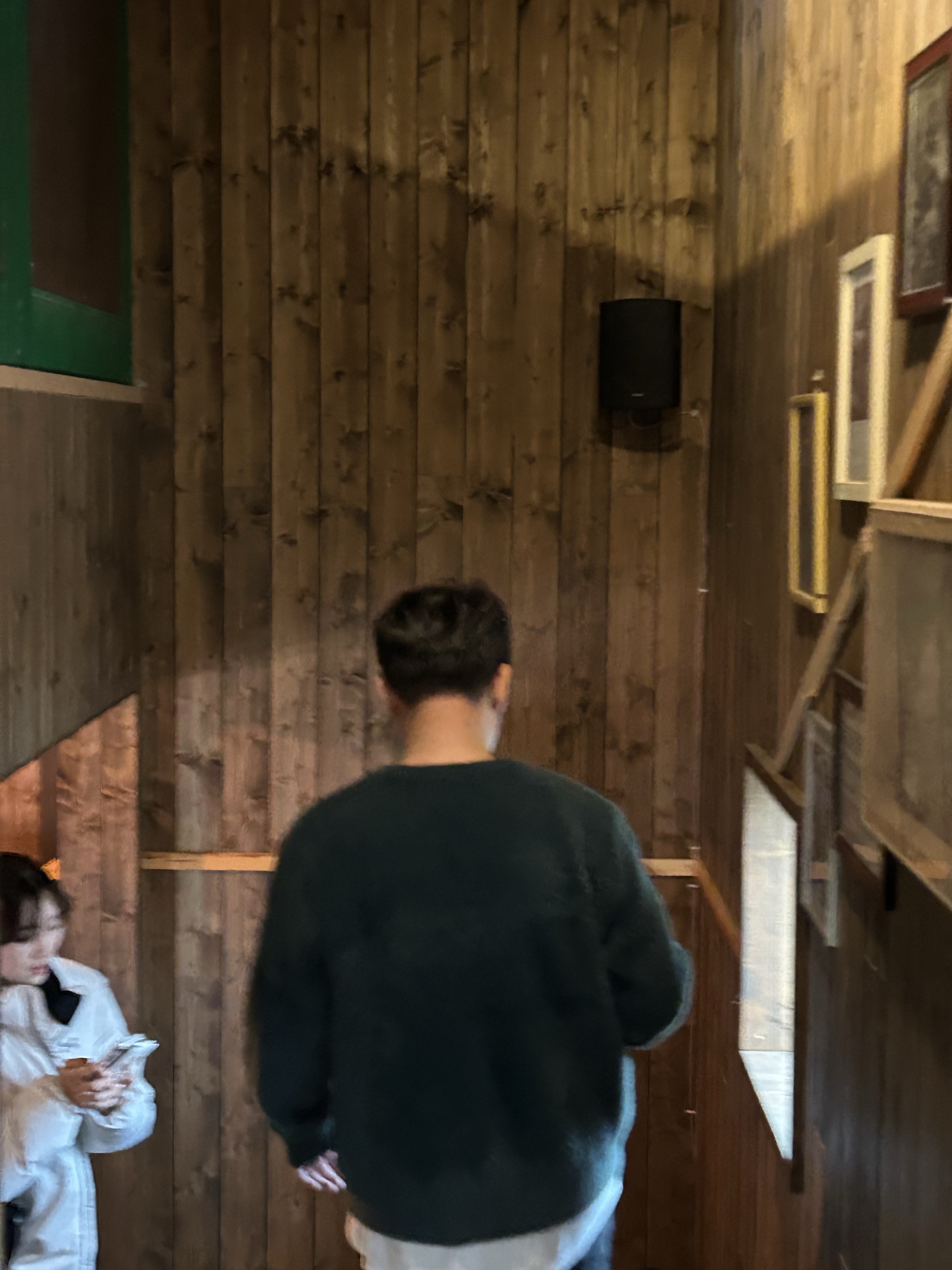 Stussy Shaggy Cardigan Dark Green 착용 스타일 - 2
