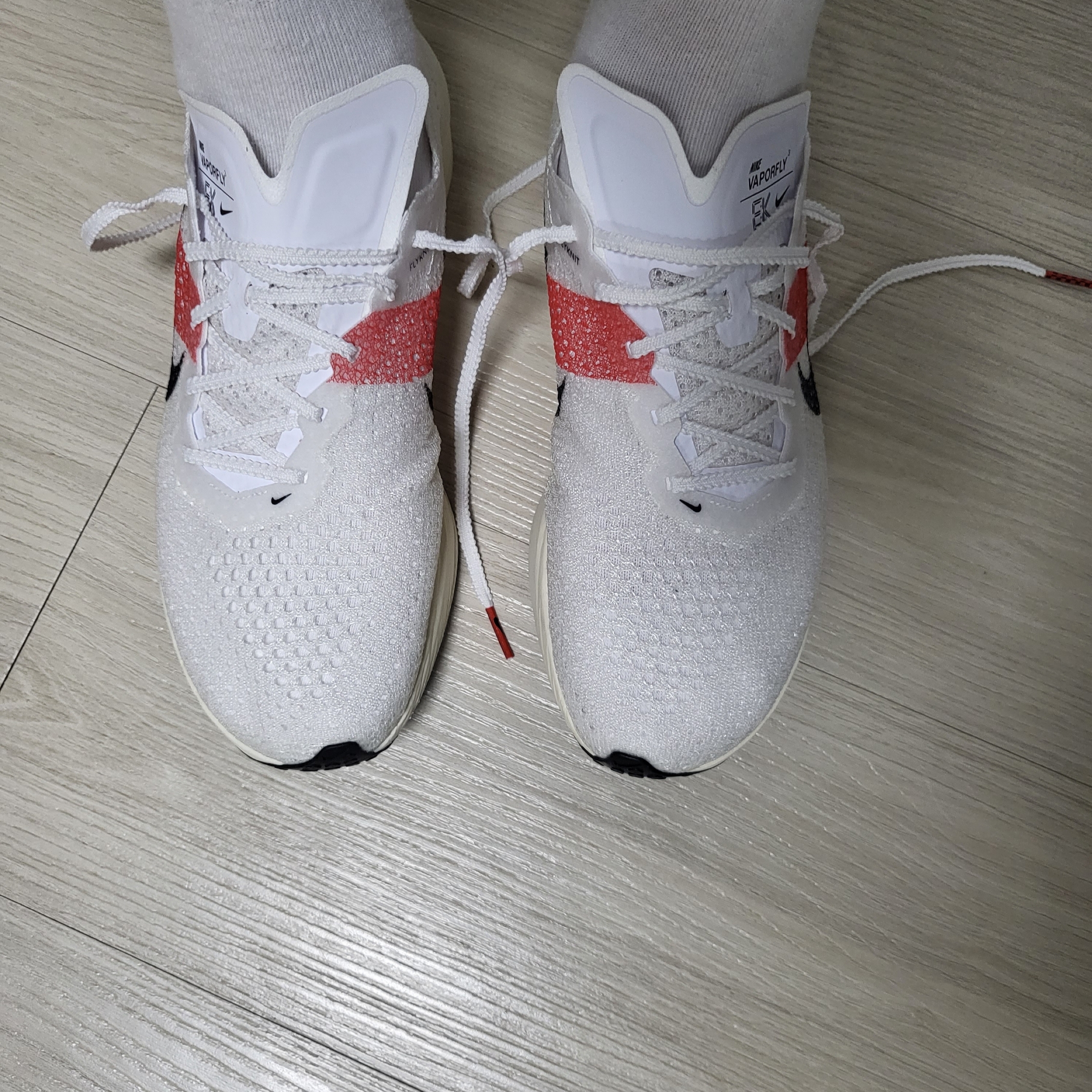 Nike ZoomX Vaporfly Next% 3 Eliud Kipchoge 착용 스타일 - 1