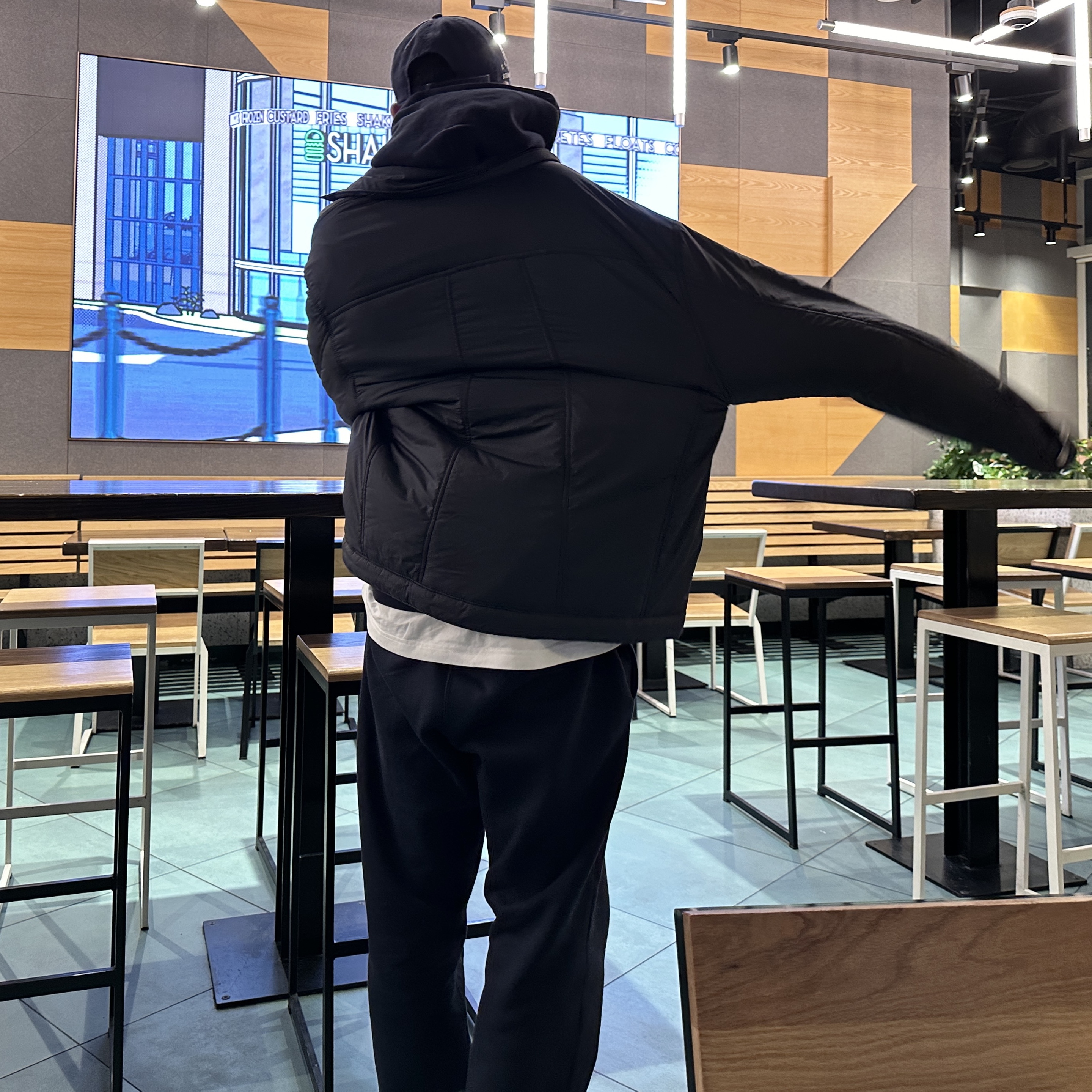 IAB Studio Hoodie Navy - 21SS, IAB Studio Sweatpants Navy - 21SS 착용 스타일 - 2