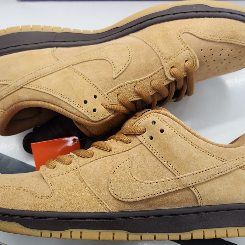 Nike SB Dunk Low Pro Wheat 2023 착용 스타일