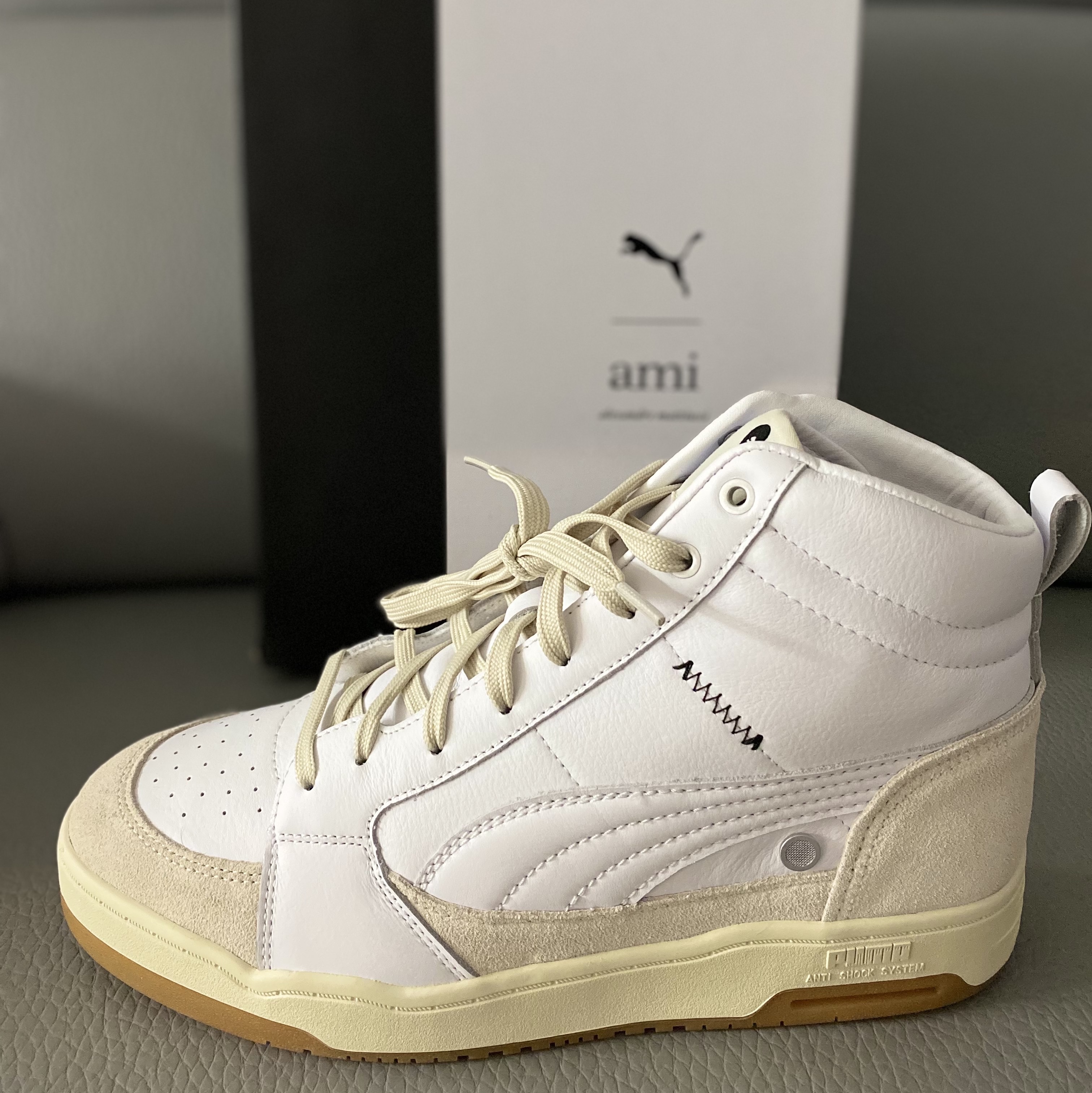 Puma x AMI Slipstream Mid Trainers White Pristine 착용 스타일
