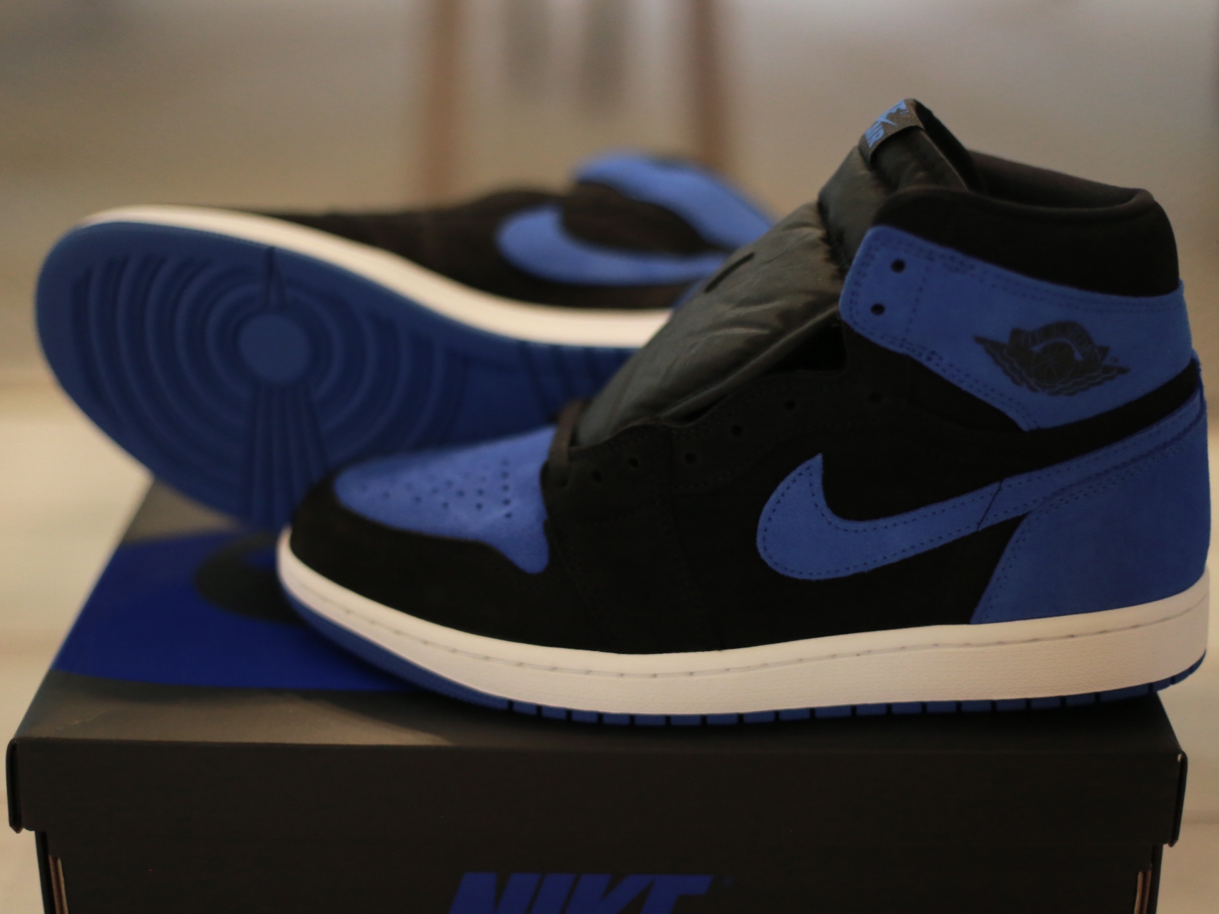 Jordan 1 Retro High OG Royal Reimagined 착용 스타일 - 4