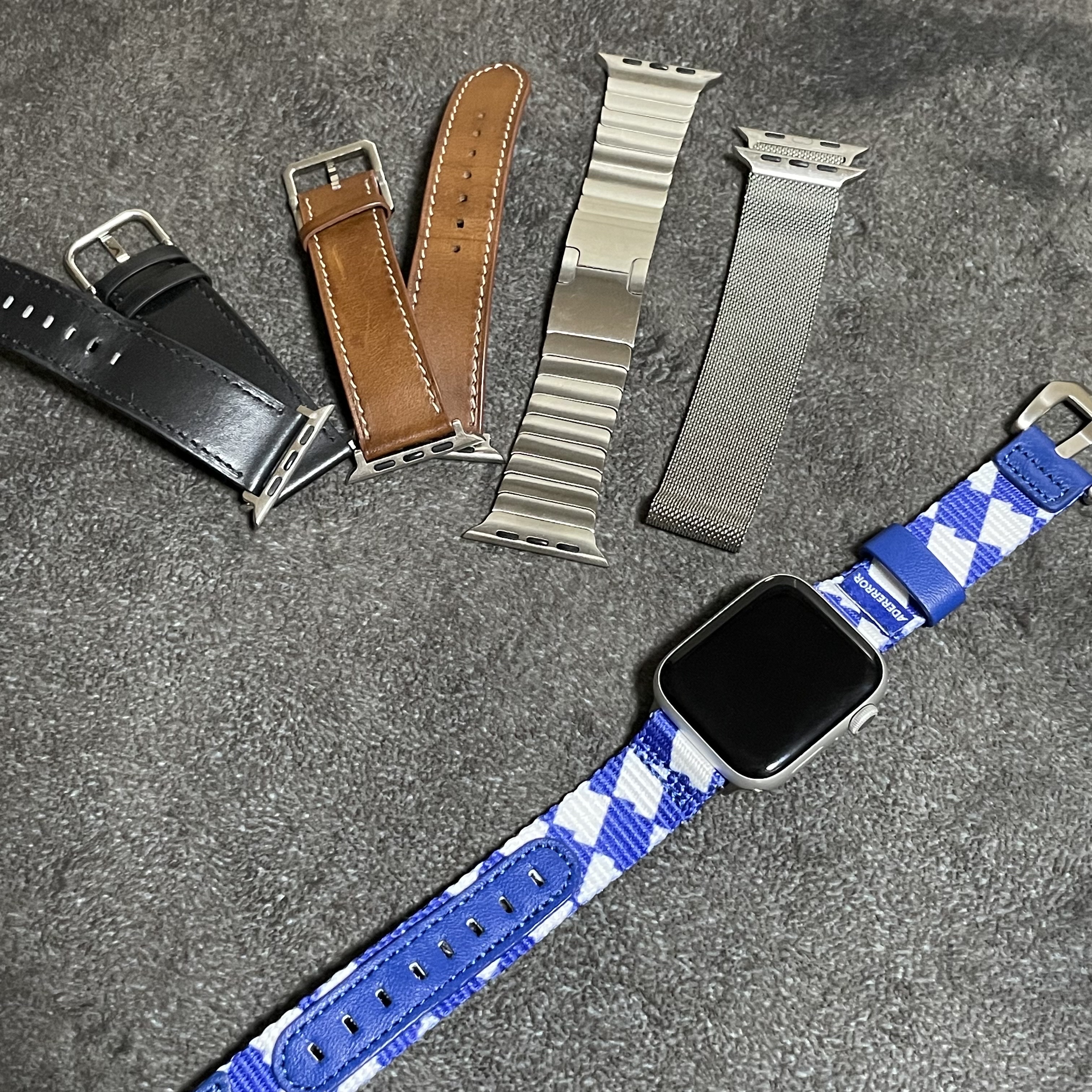 Ader Error Tenit Watch Strap Z-Blue 착용 스타일 - 1