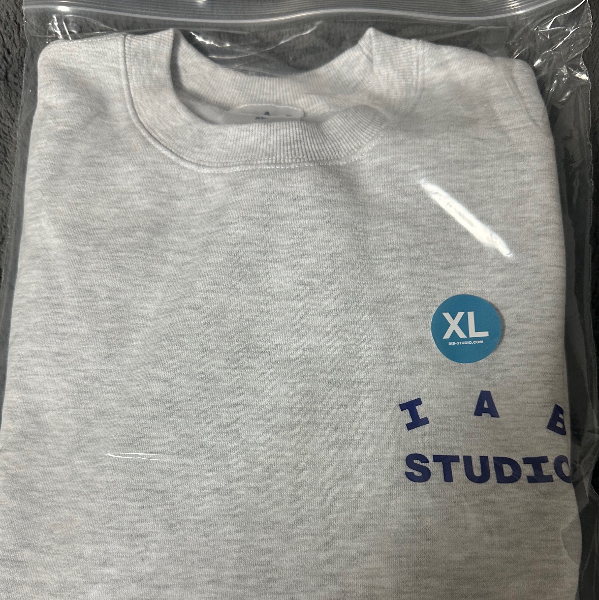 IAB Studio Sweatshirt Light Gray - 23FW 착용 스타일
