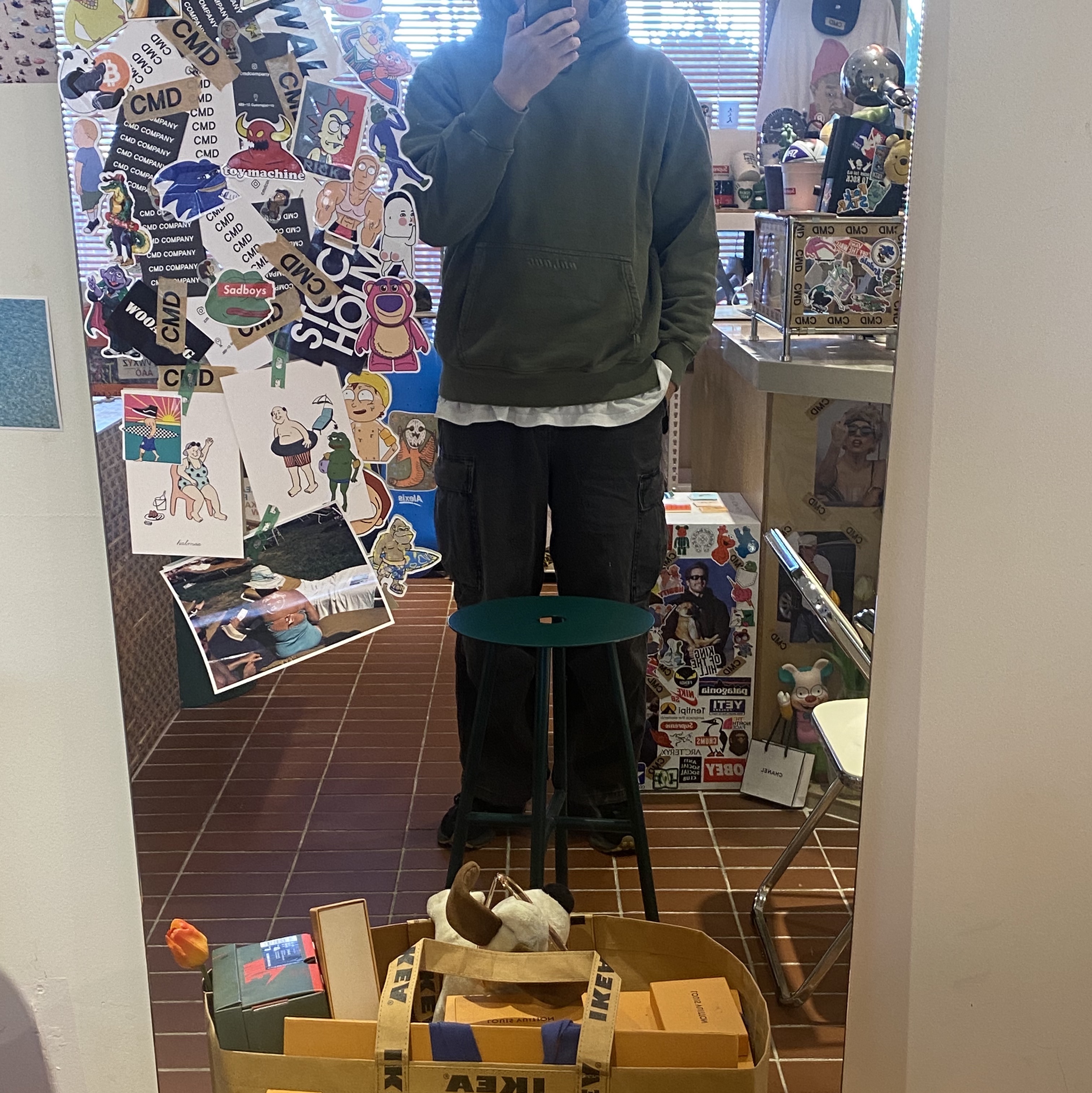 Palace Demon Hood The Deep Green - 23FW, Nike x Sacai VaporWaffle Black and Gum 착용 스타일