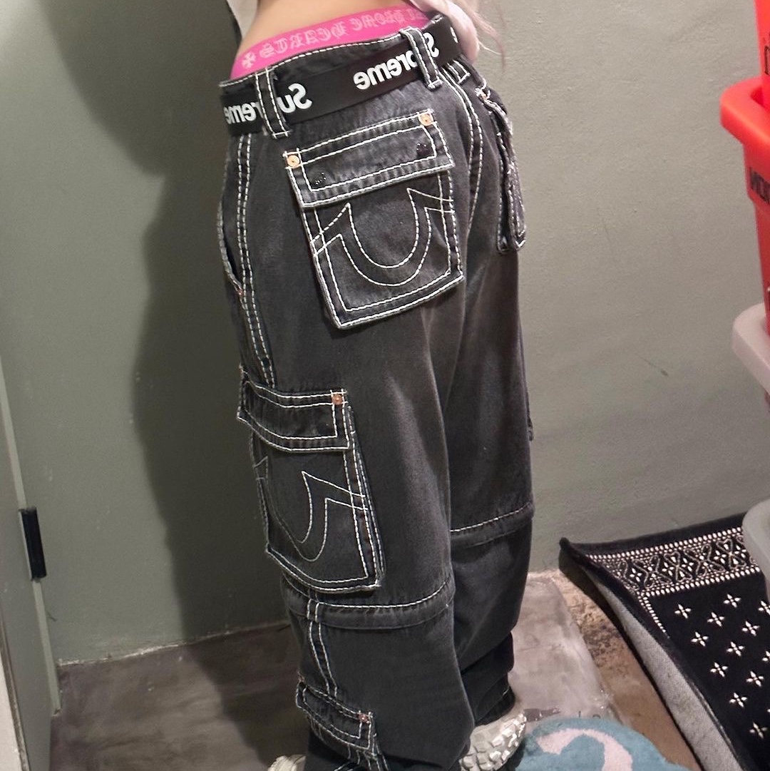 True Religion x Fetch Denim Separate Cargo Pants Black 착용 스타일