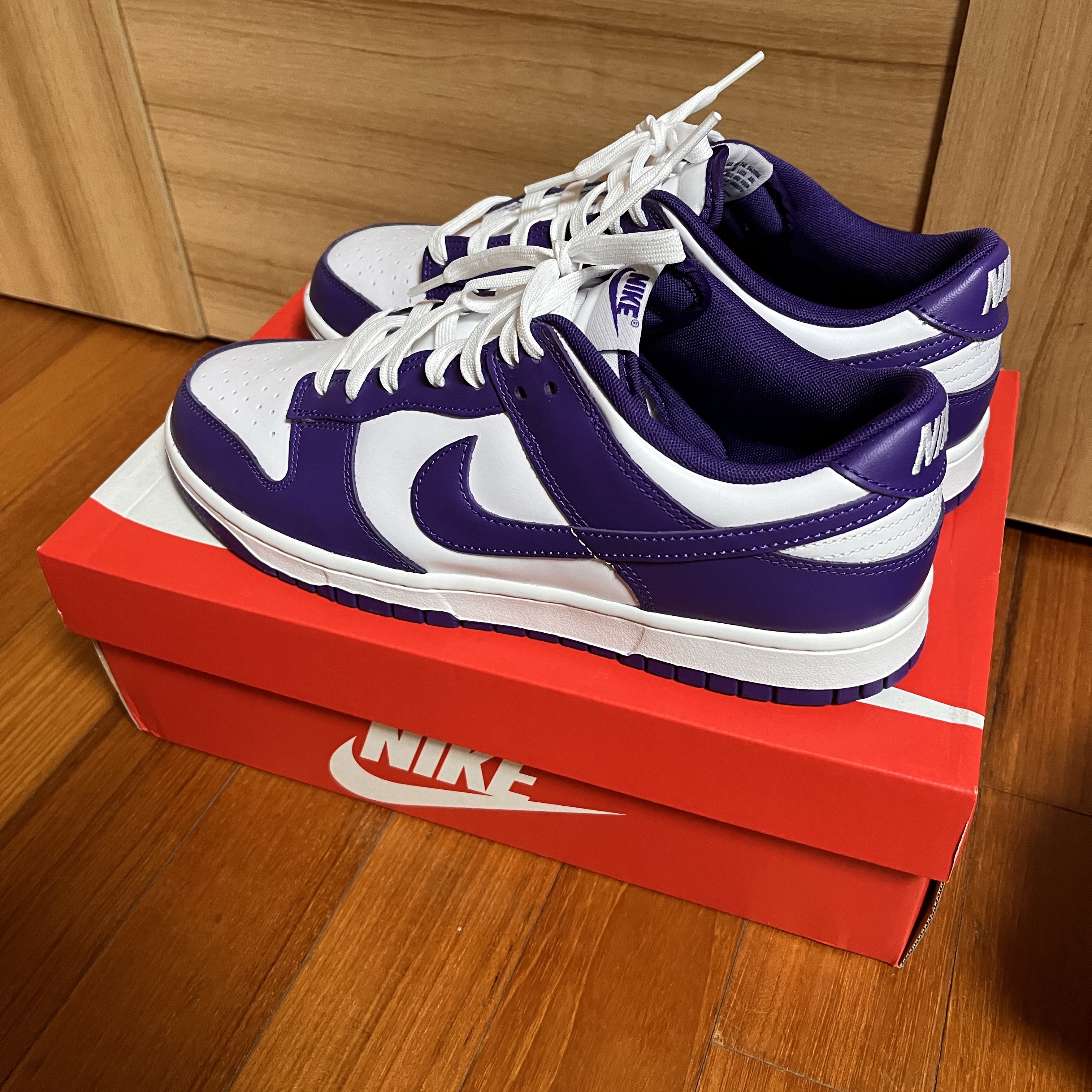 Nike Dunk Low Retro Championship Court Purple 착용 스타일