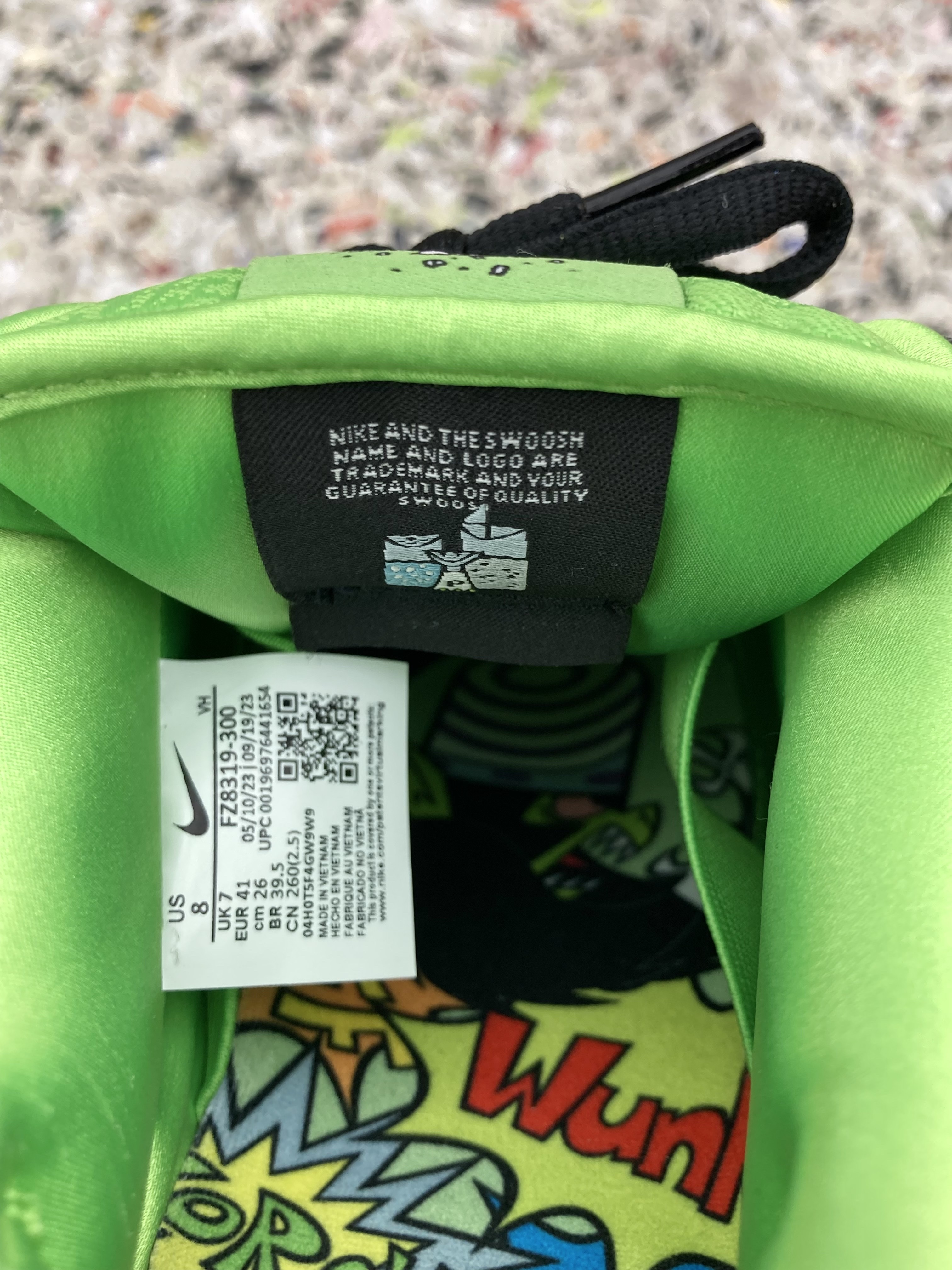 Nike x The Powerpuff Girls SB Dunk Low Pro QS Buttercup 착용 스타일 - 3