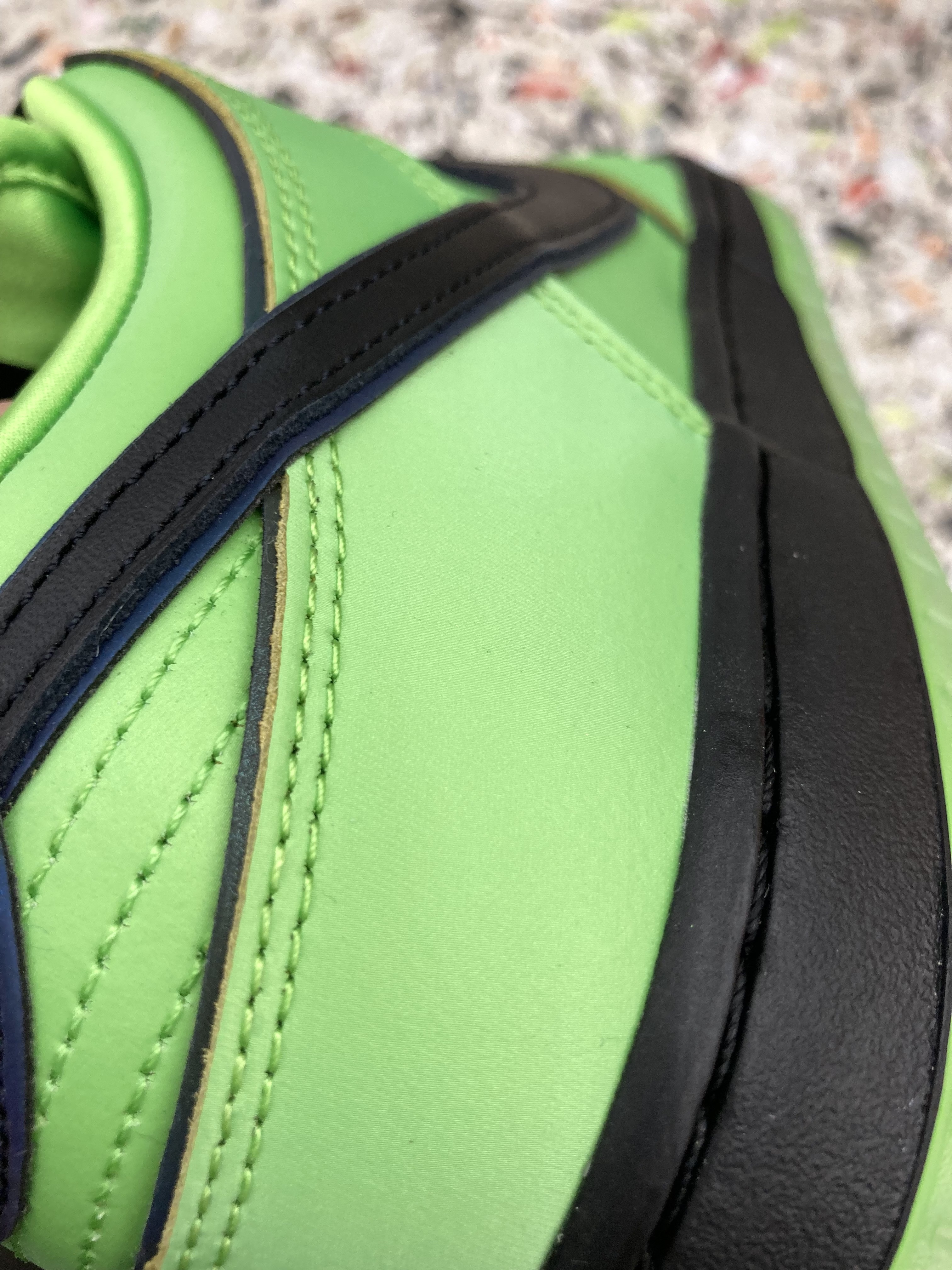 Nike x The Powerpuff Girls SB Dunk Low Pro QS Buttercup 착용 스타일 - 4