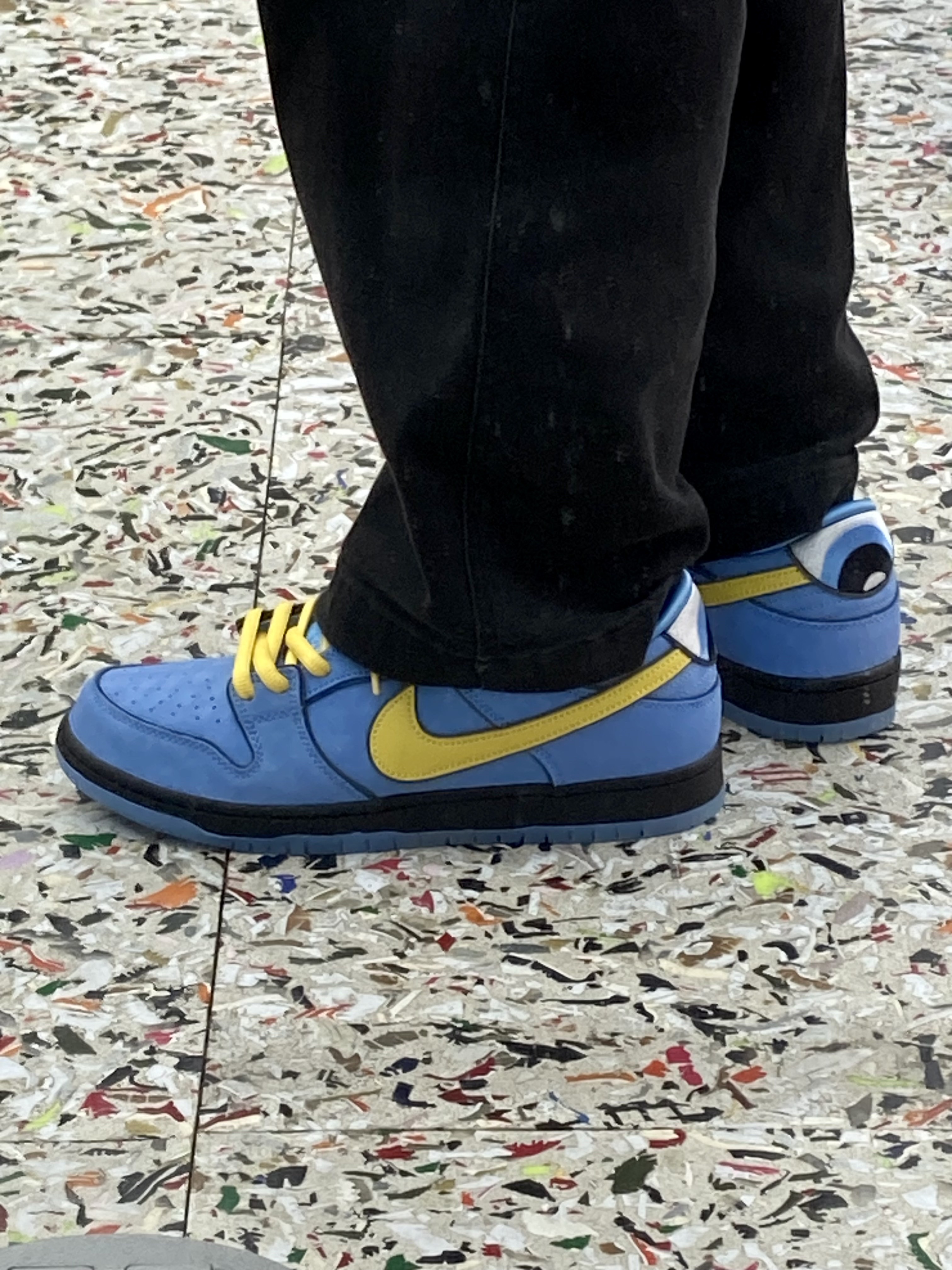 Nike x The Powerpuff Girls SB Dunk Low Pro QS Bubbles 착용 스타일 - 2