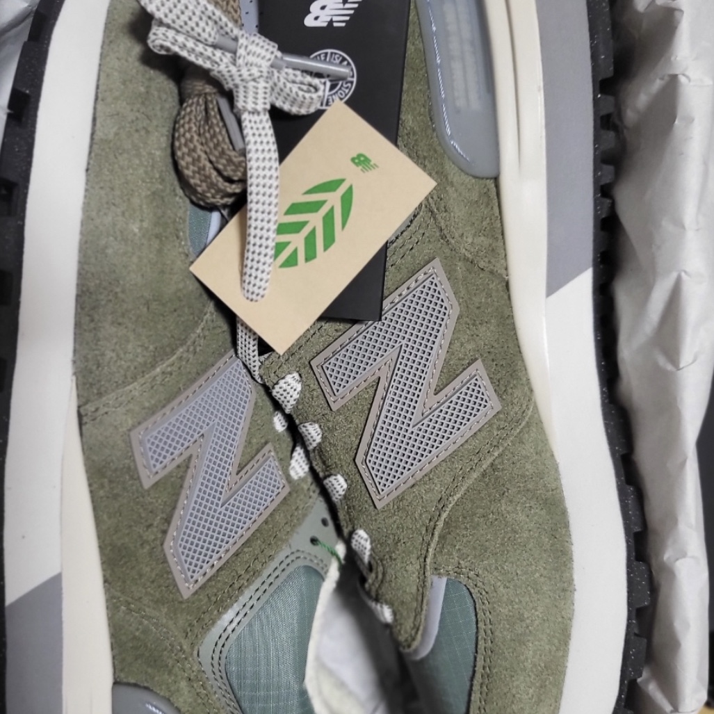 New Balance x Stone Island 574 Legacy Green 착용 스타일