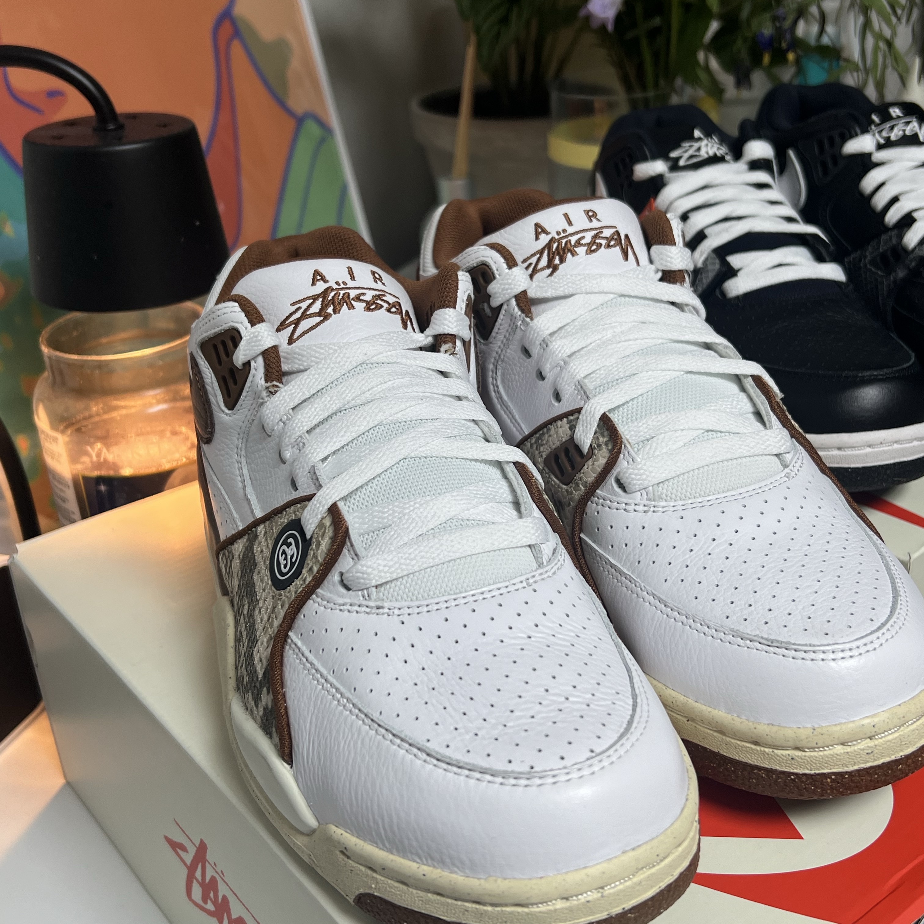 Nike x Stussy Air Flight 89 Low White and Pecan, Nike x Stussy Air Flight 89 Low Black White 착용 스타일 - 5